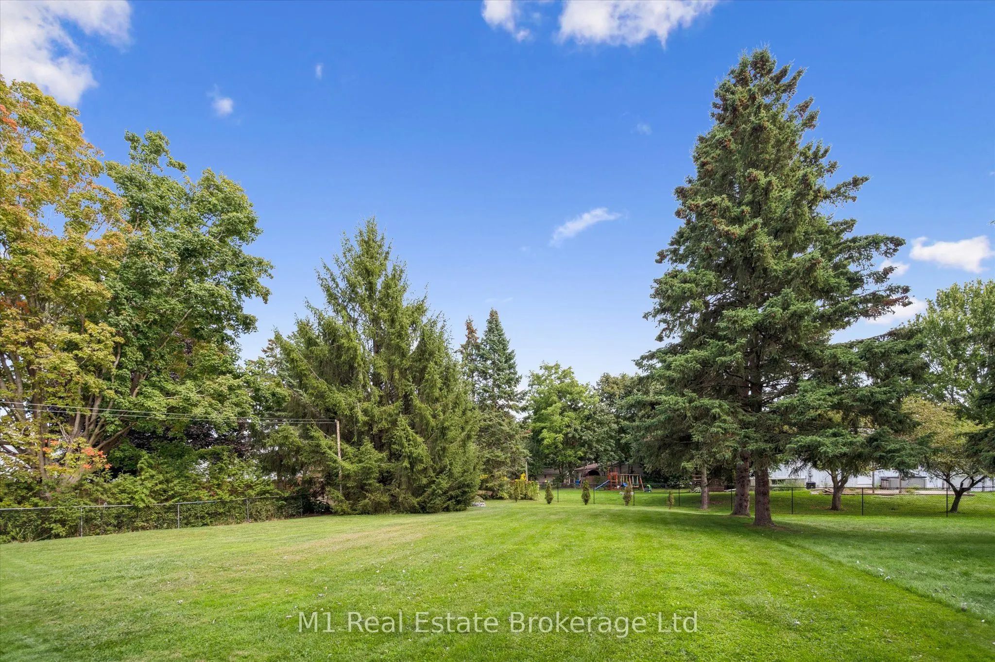 33 19 Side Road