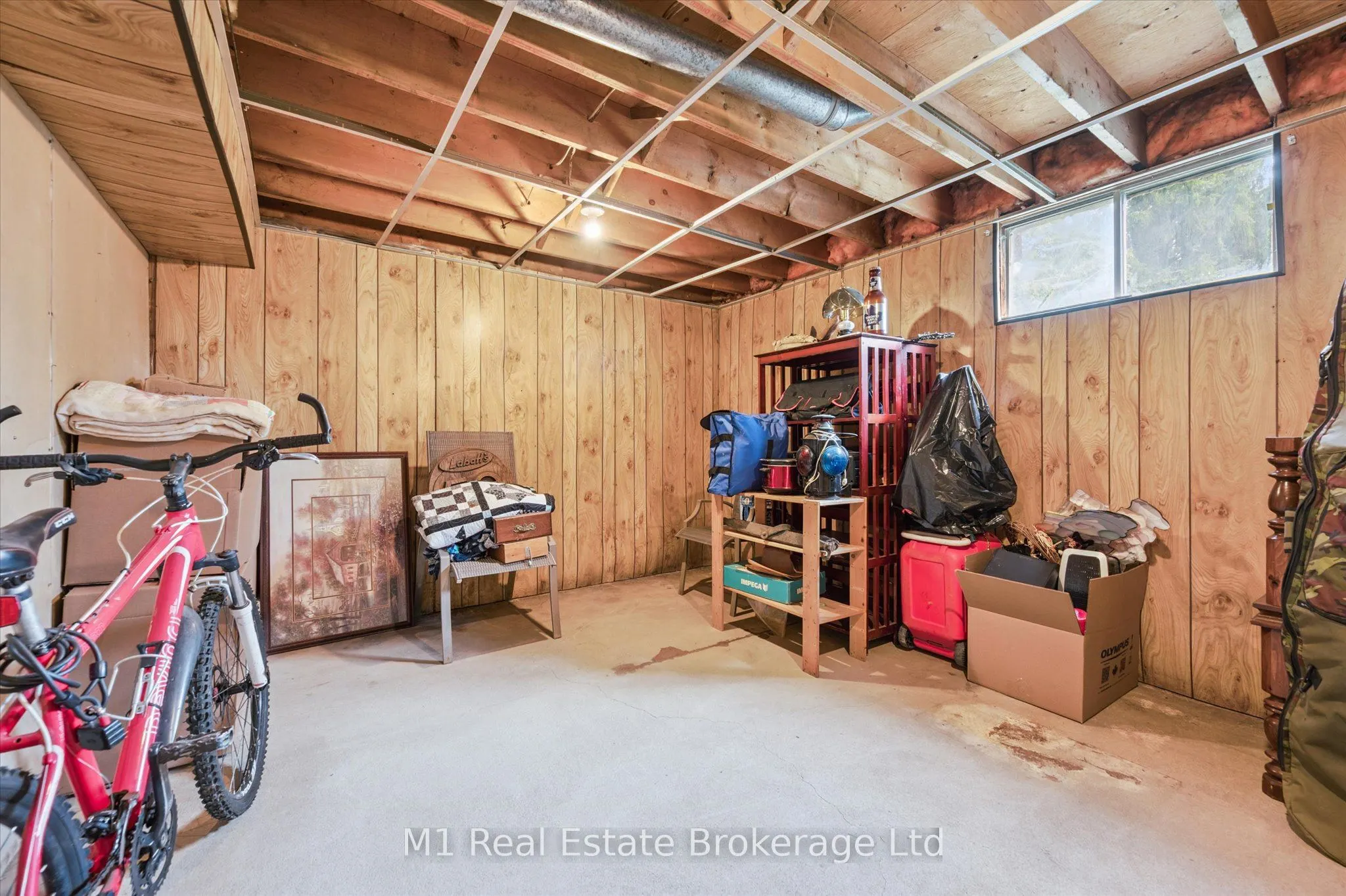 33 19 Side Road