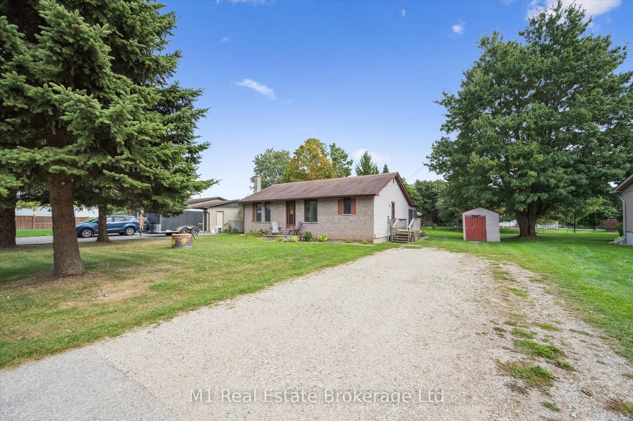 33 19 Side Road