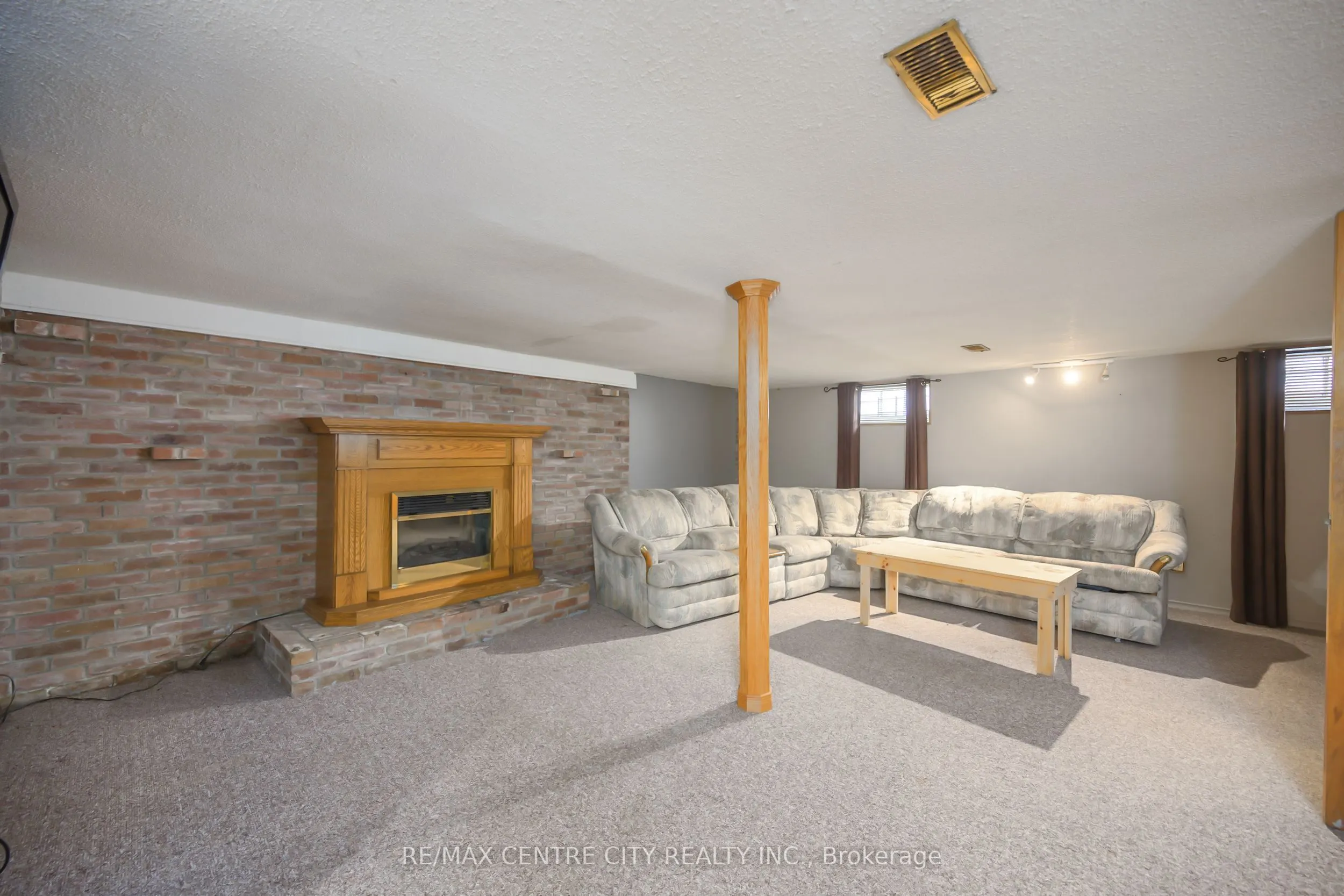 99 Wilson Avenue