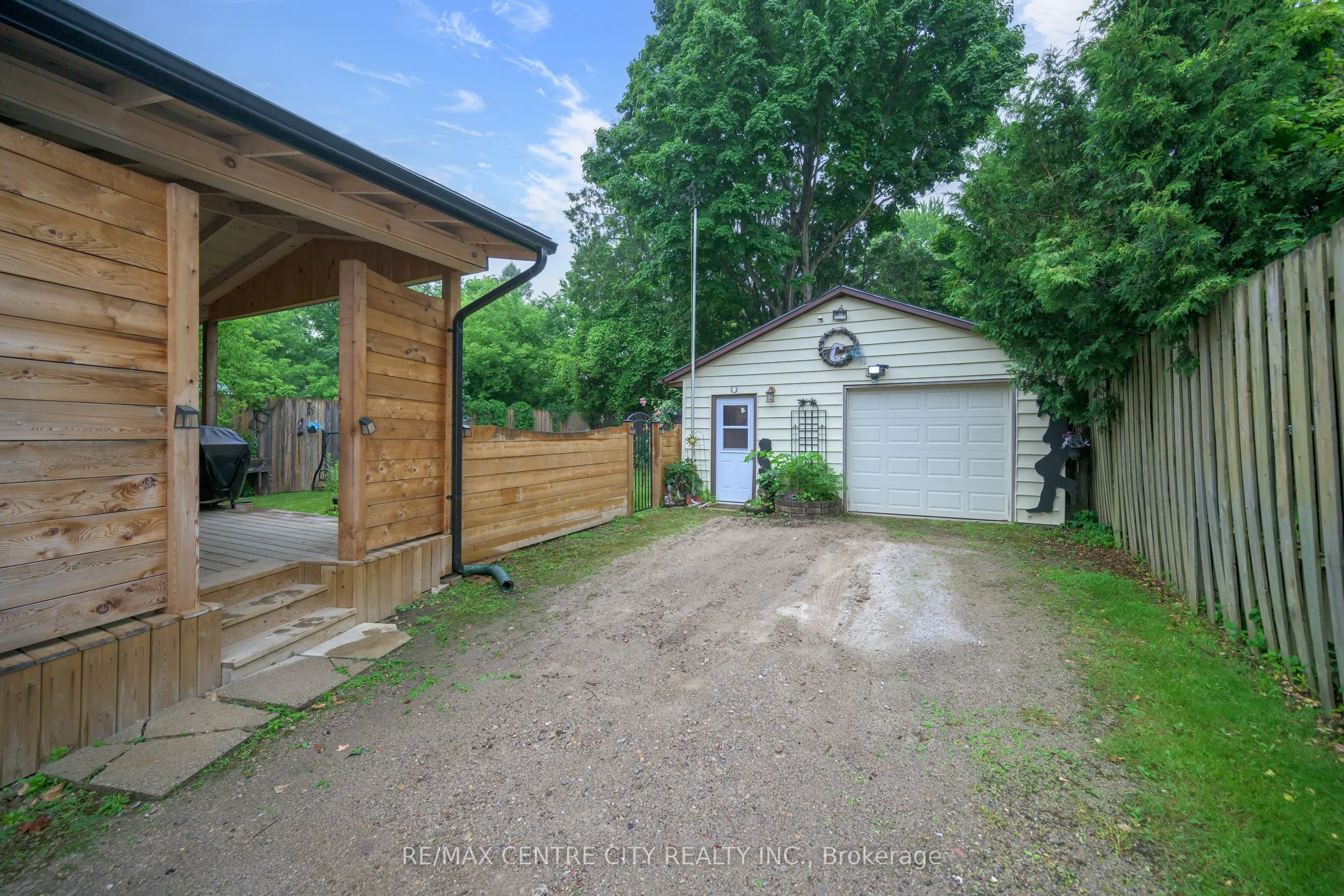 99 Wilson Avenue