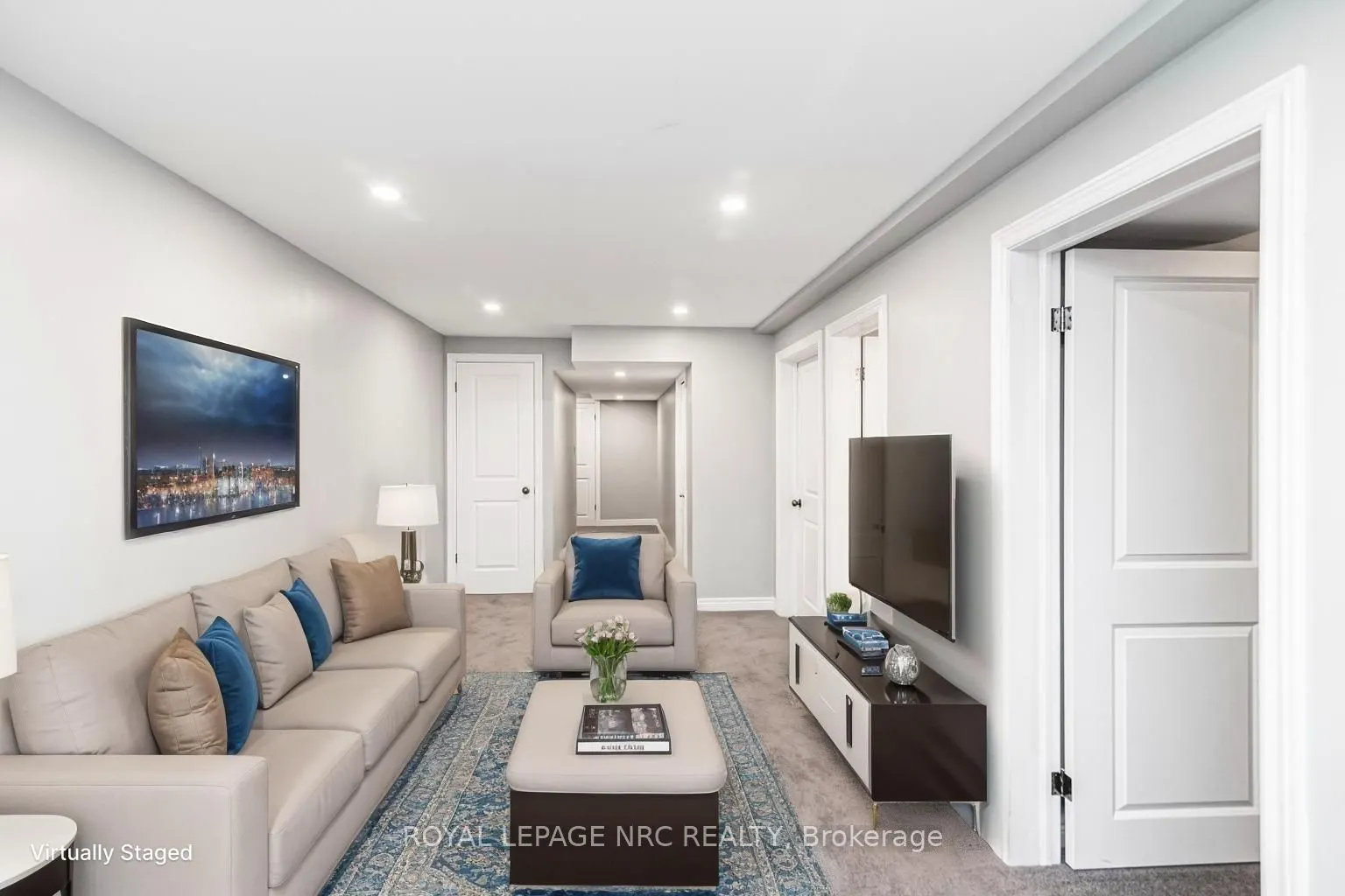 45 Seabreeze Crescent, #22