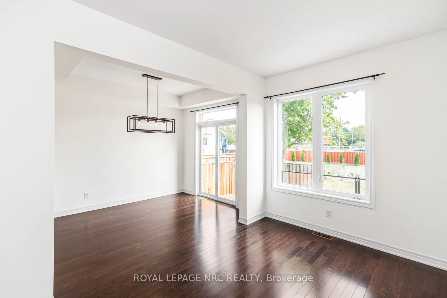 45 Seabreeze Crescent, #22