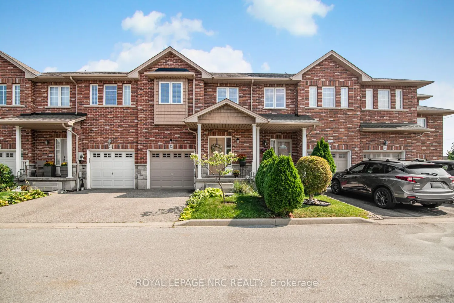 45 Seabreeze Crescent, #22