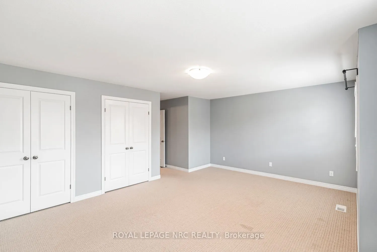 45 Seabreeze Crescent, #22