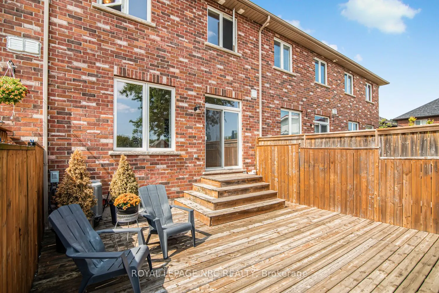 45 Seabreeze Crescent, #22