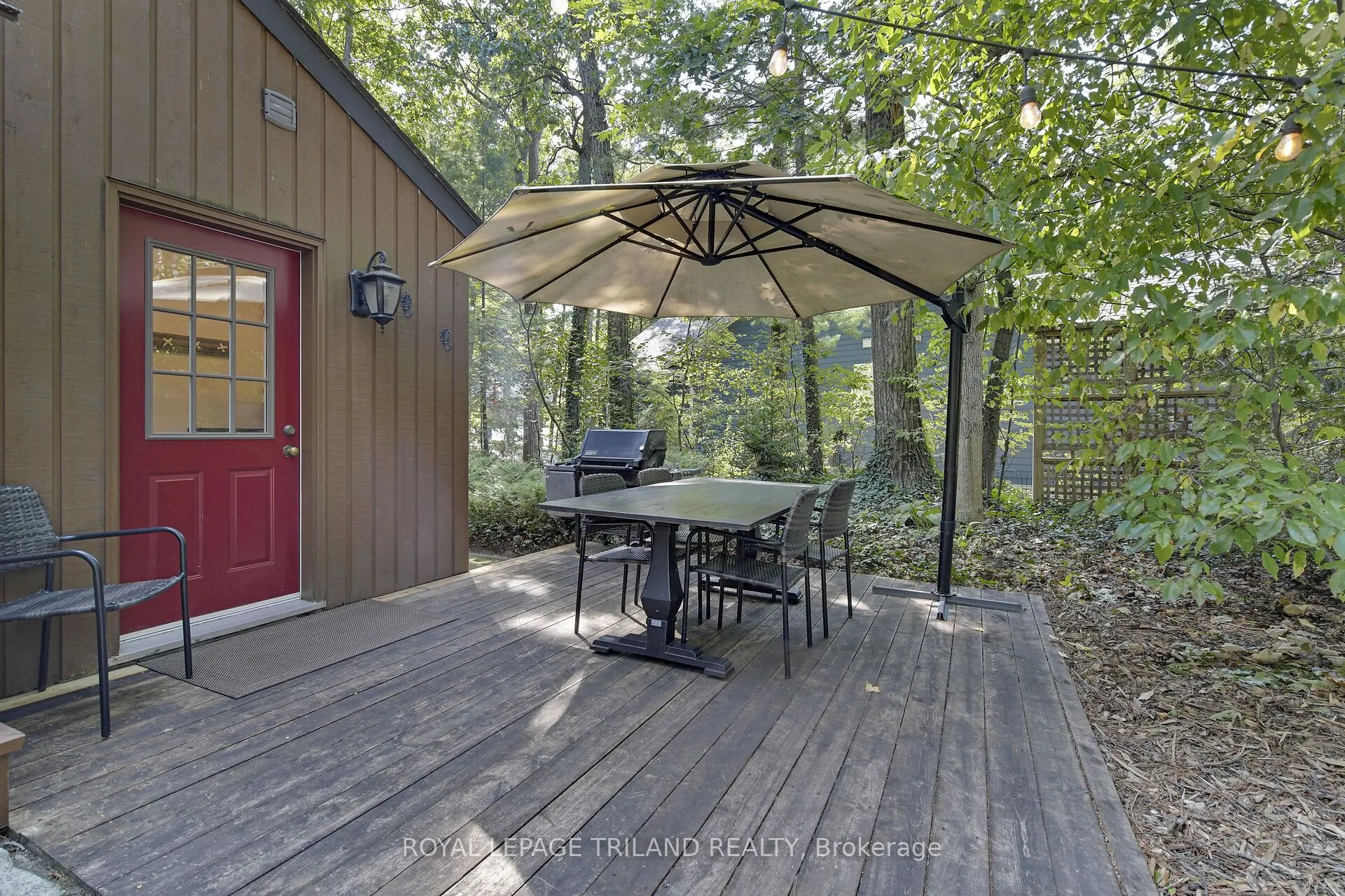 10087 Beaver Dam Crescent