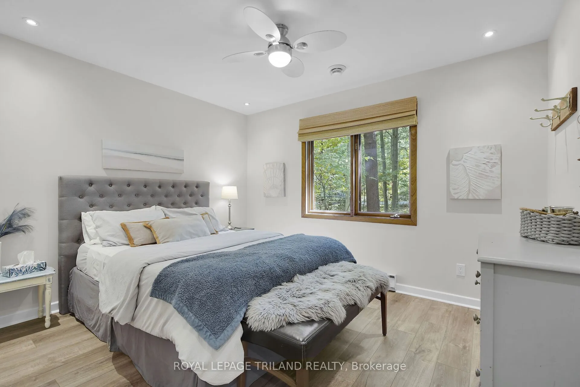10087 Beaver Dam Crescent