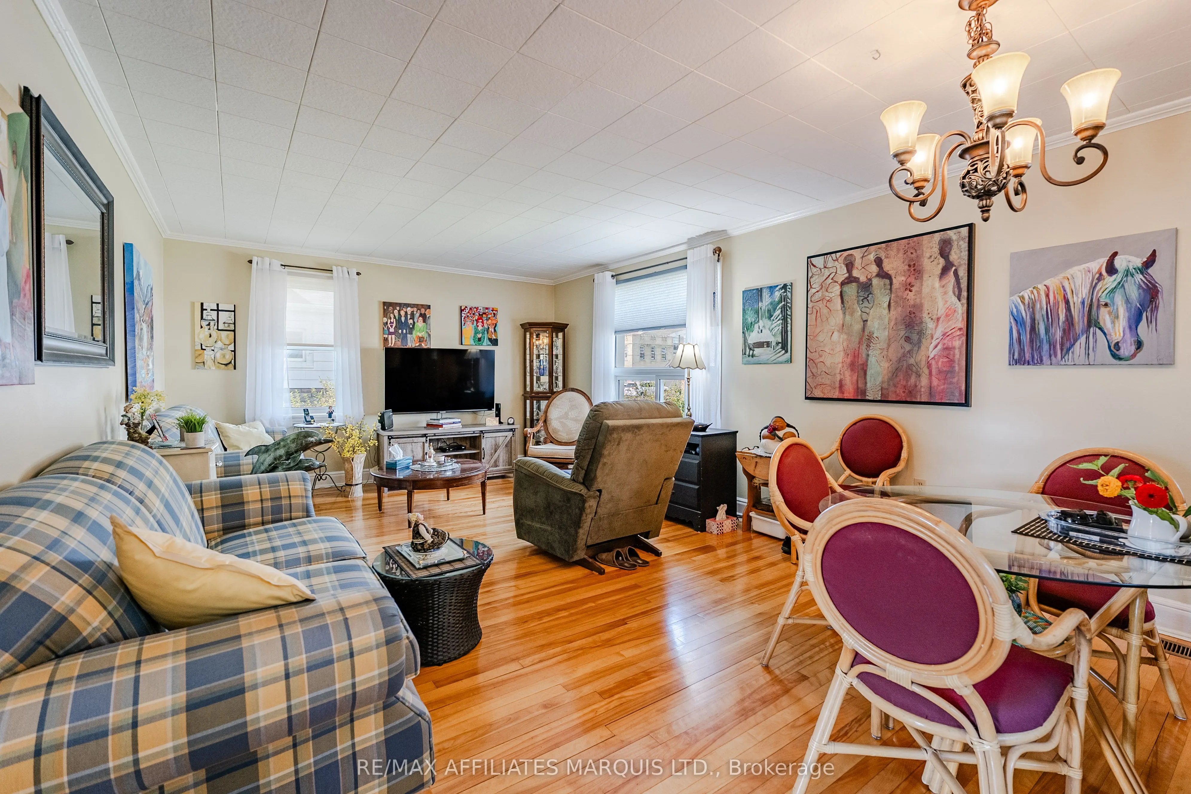 514 Fourth E Street