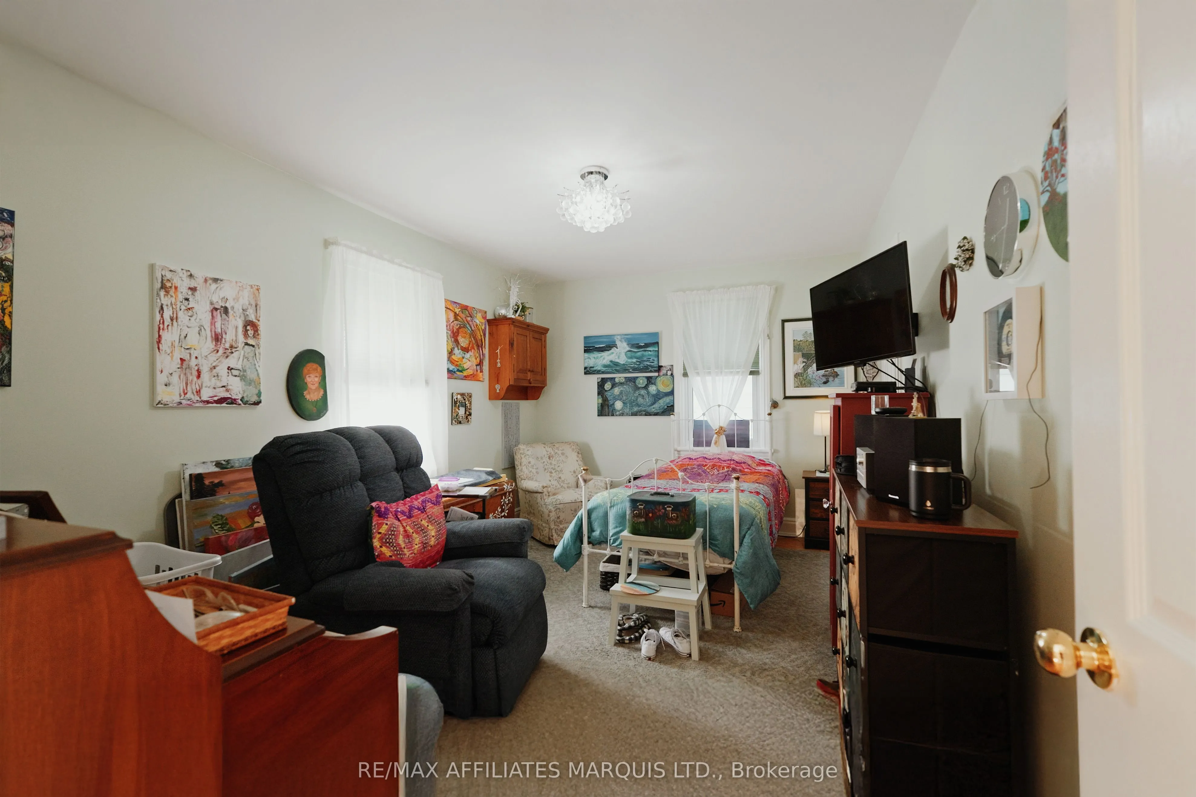 514 Fourth E Street