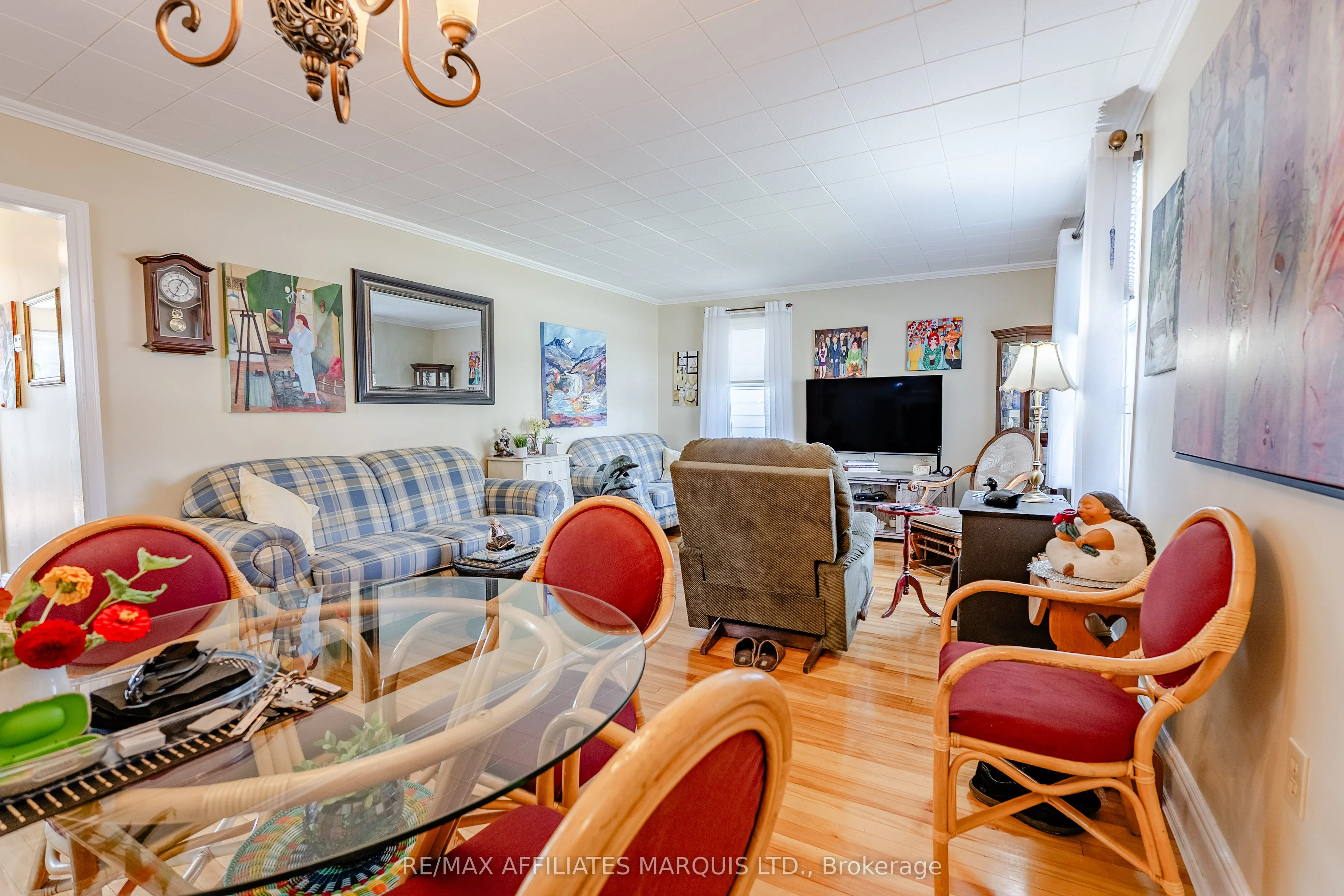 514 Fourth E Street