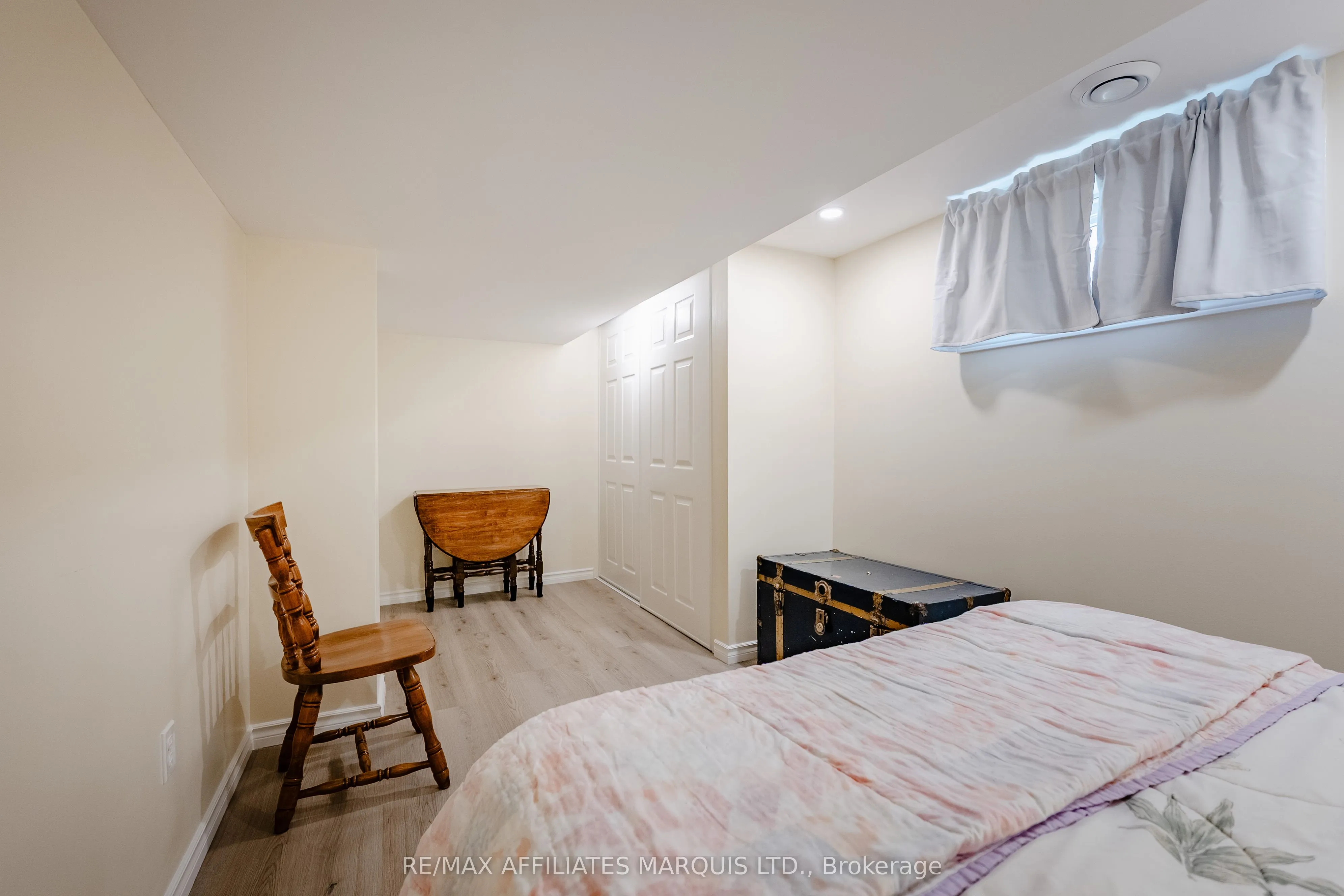 514 Fourth E Street