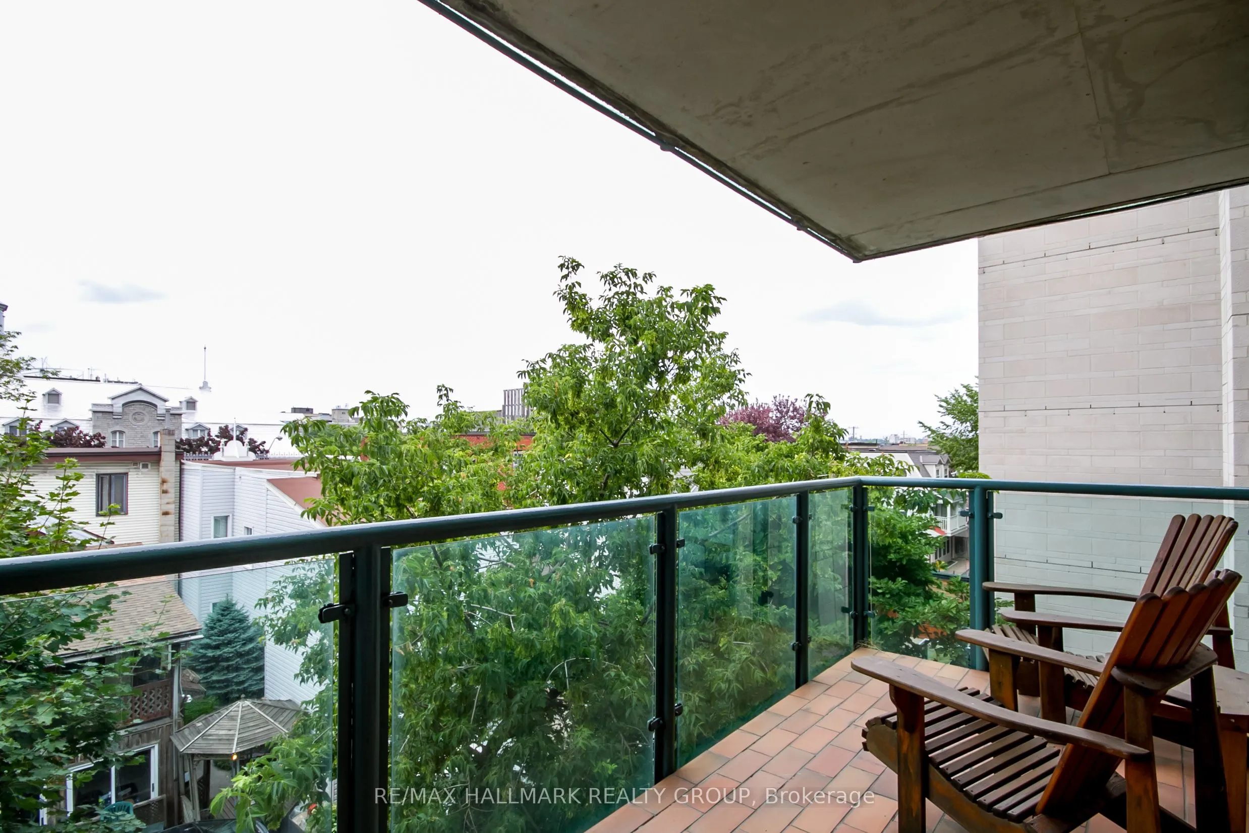 15 Murray Street, #306