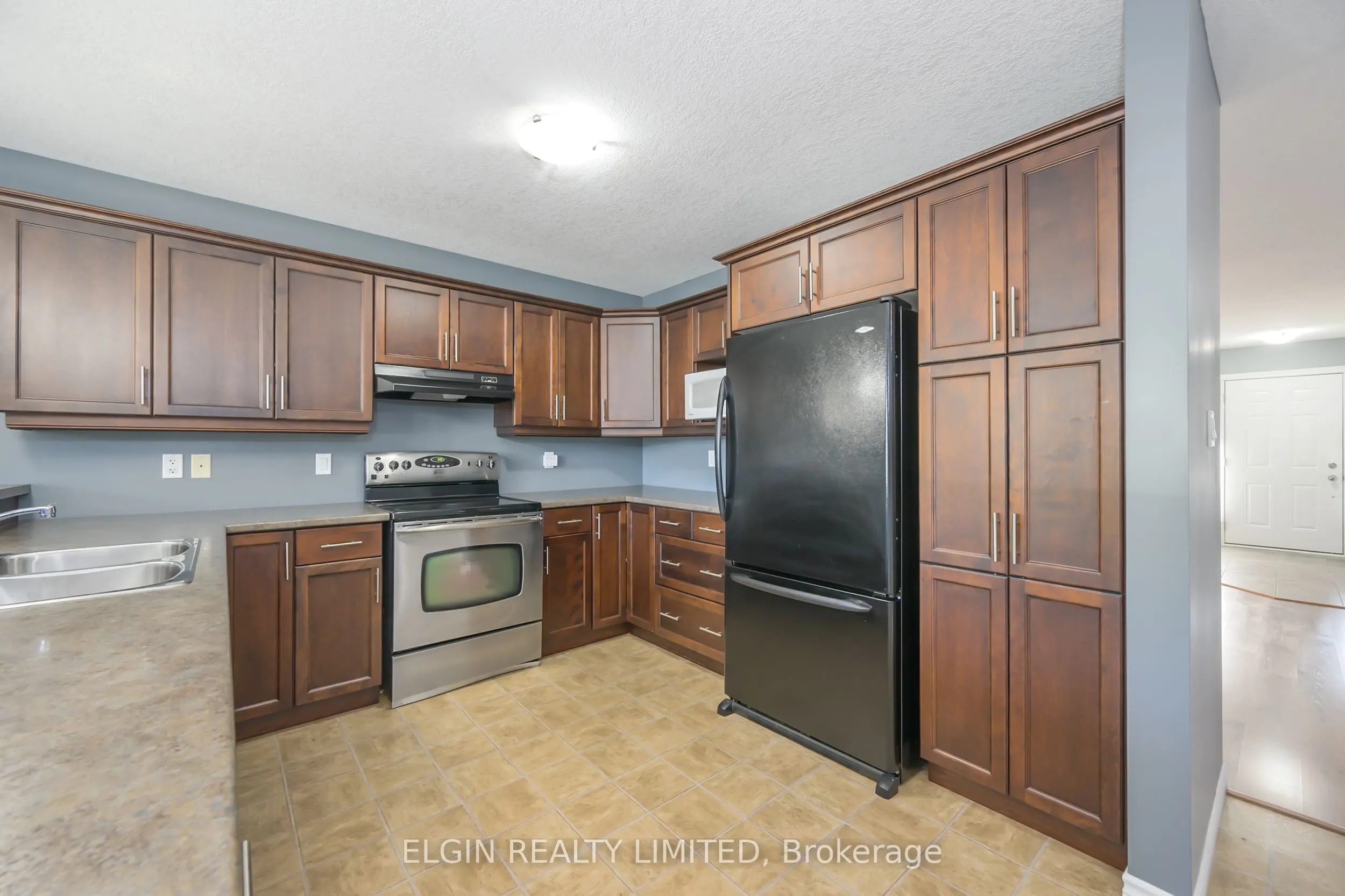 12 PEACH TREE Boulevard