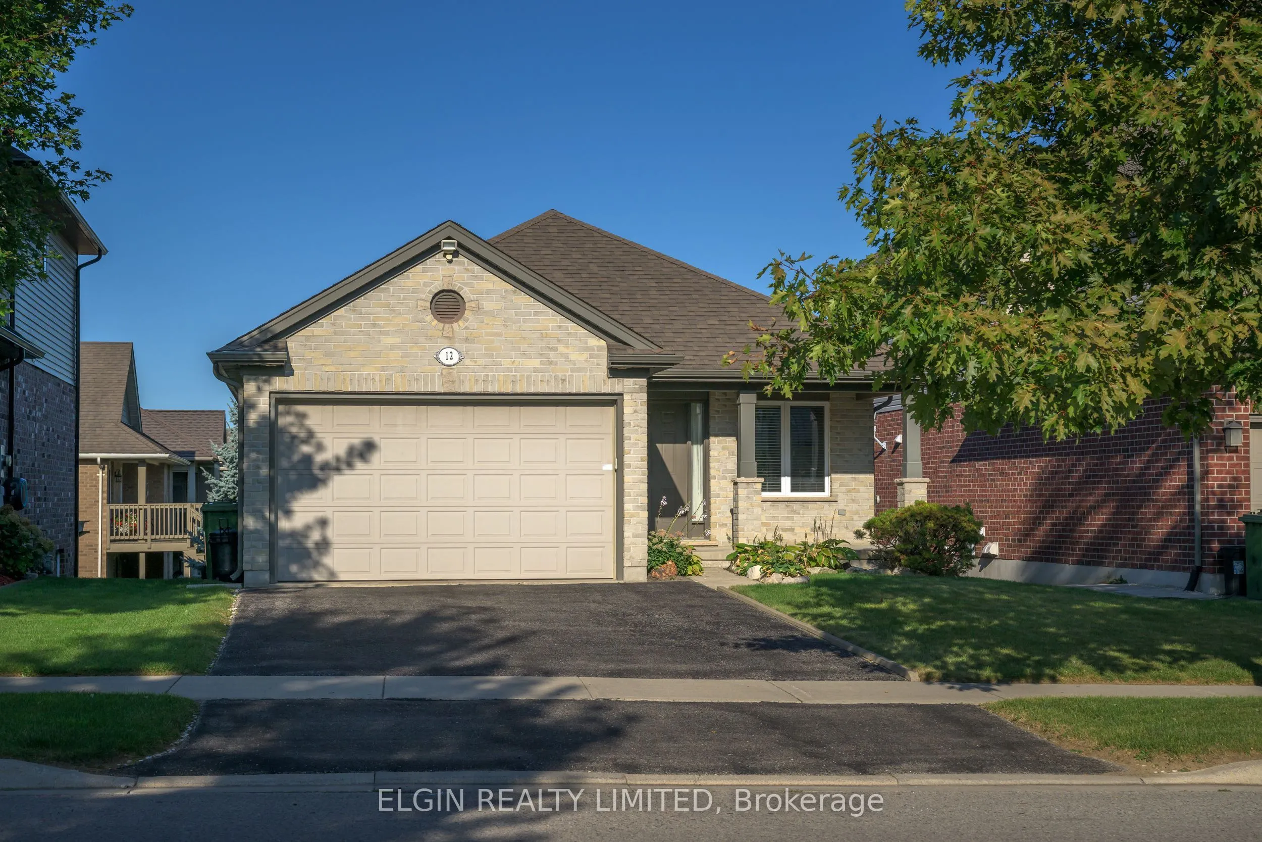 12 PEACH TREE Boulevard