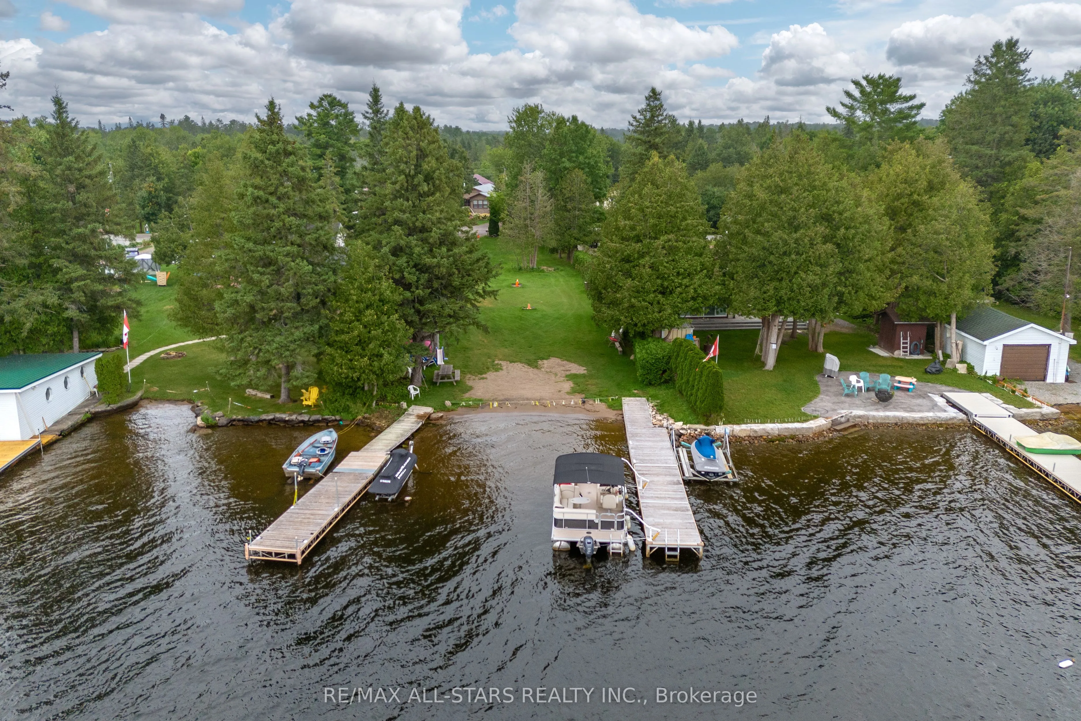 93 Sturgeon Glen Road