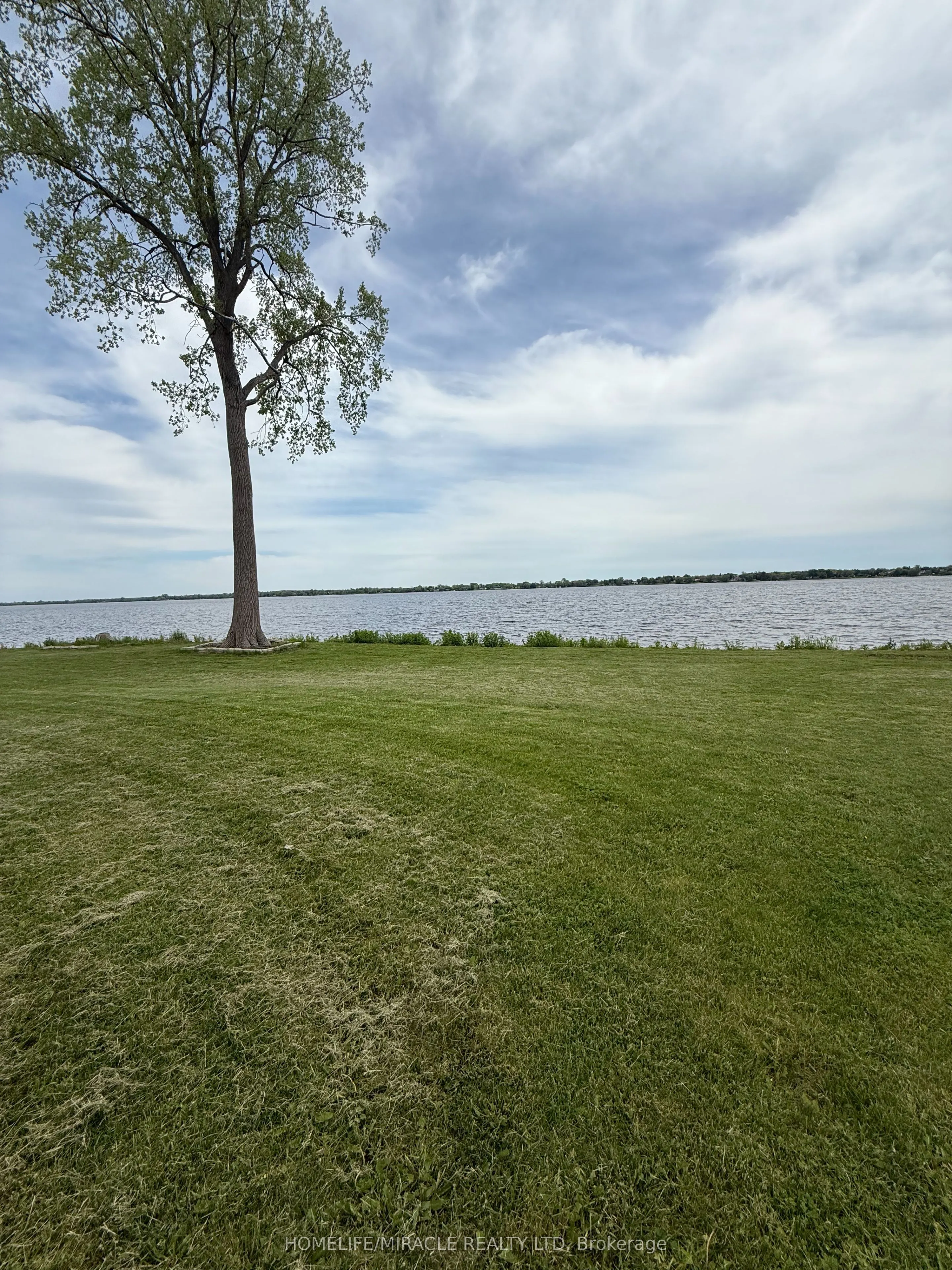 1722 Old Highway 2