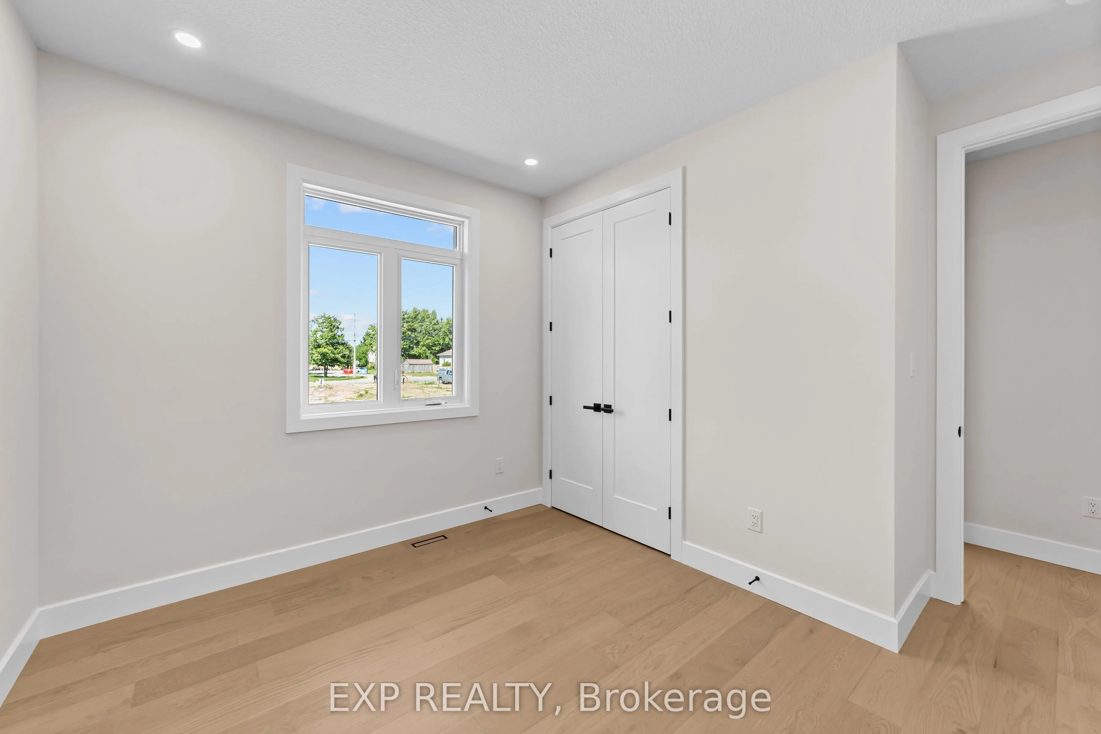 420 Erie Street