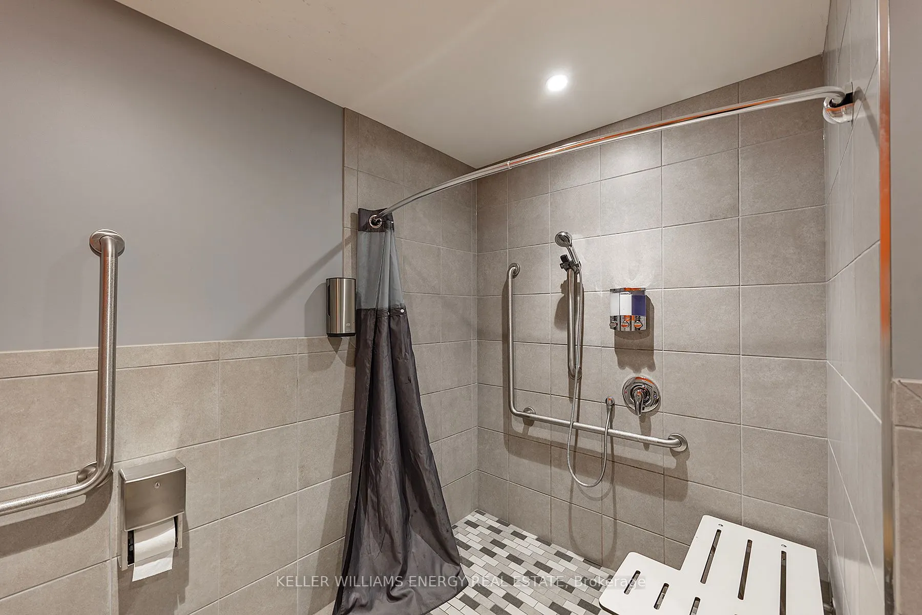 500 Gardiners Road, #6B
