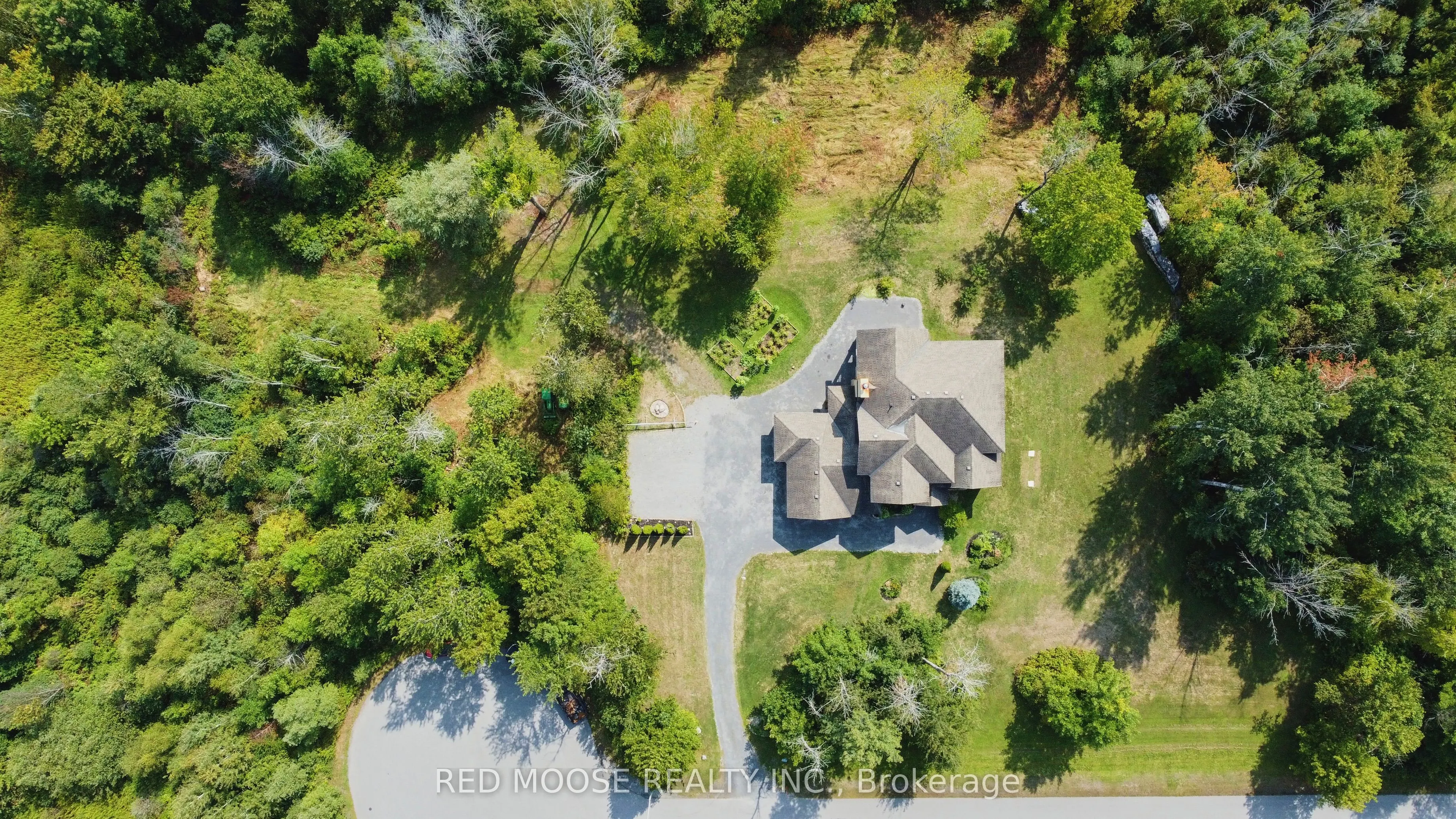 1700 Reindeer Way