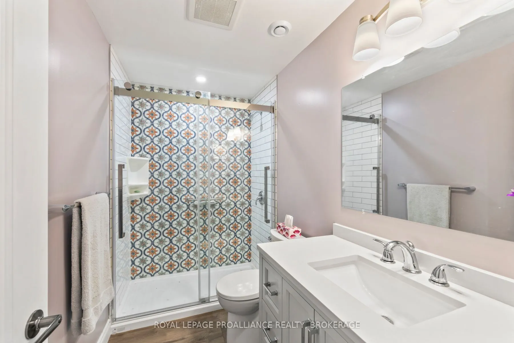 206 Sorbie Crescent
