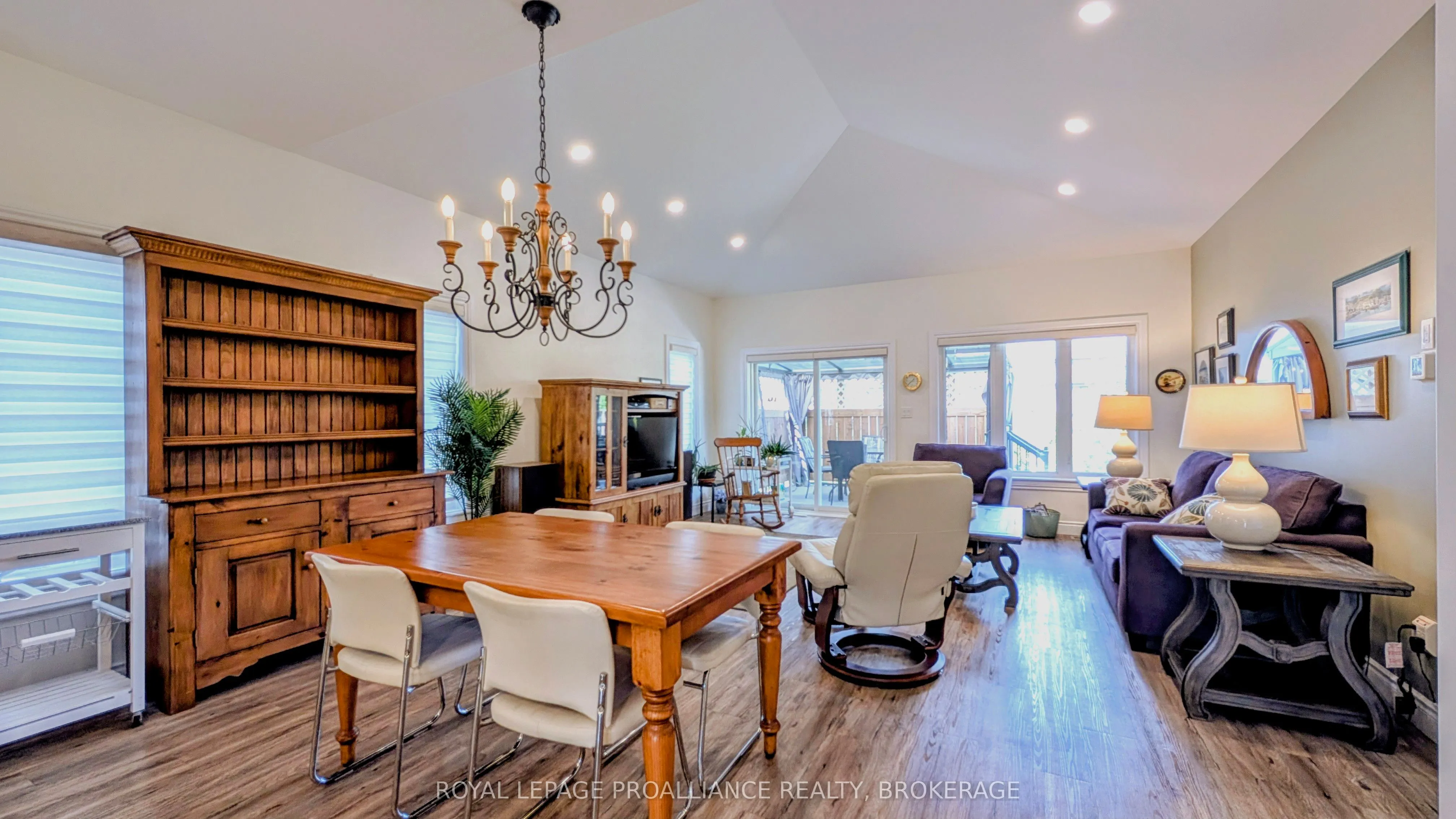 206 Sorbie Crescent