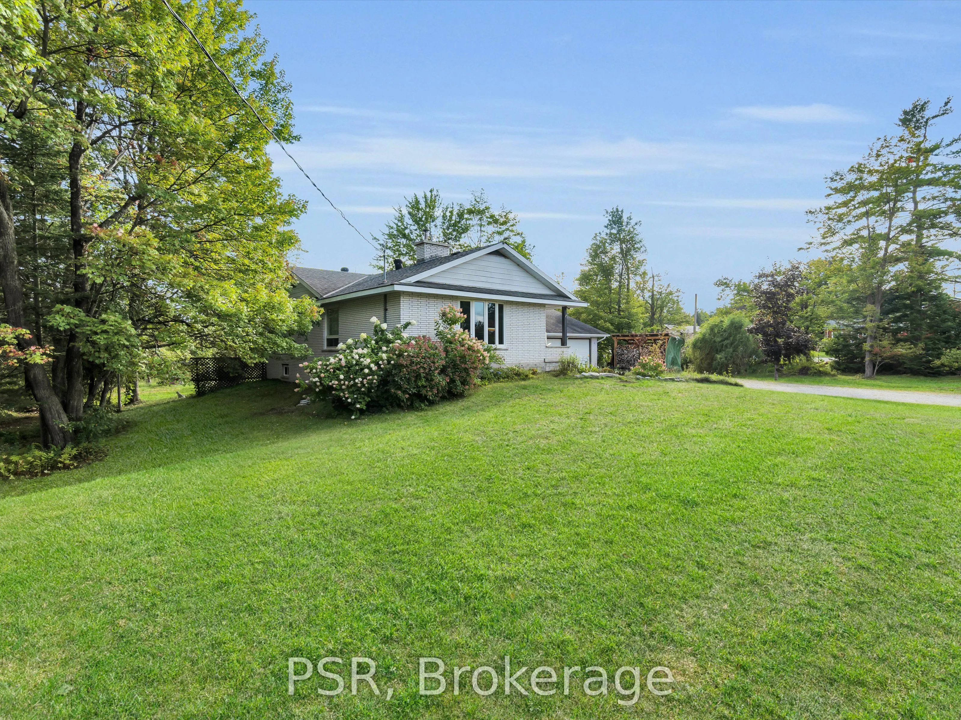 1016 Kahshe Lake Road S