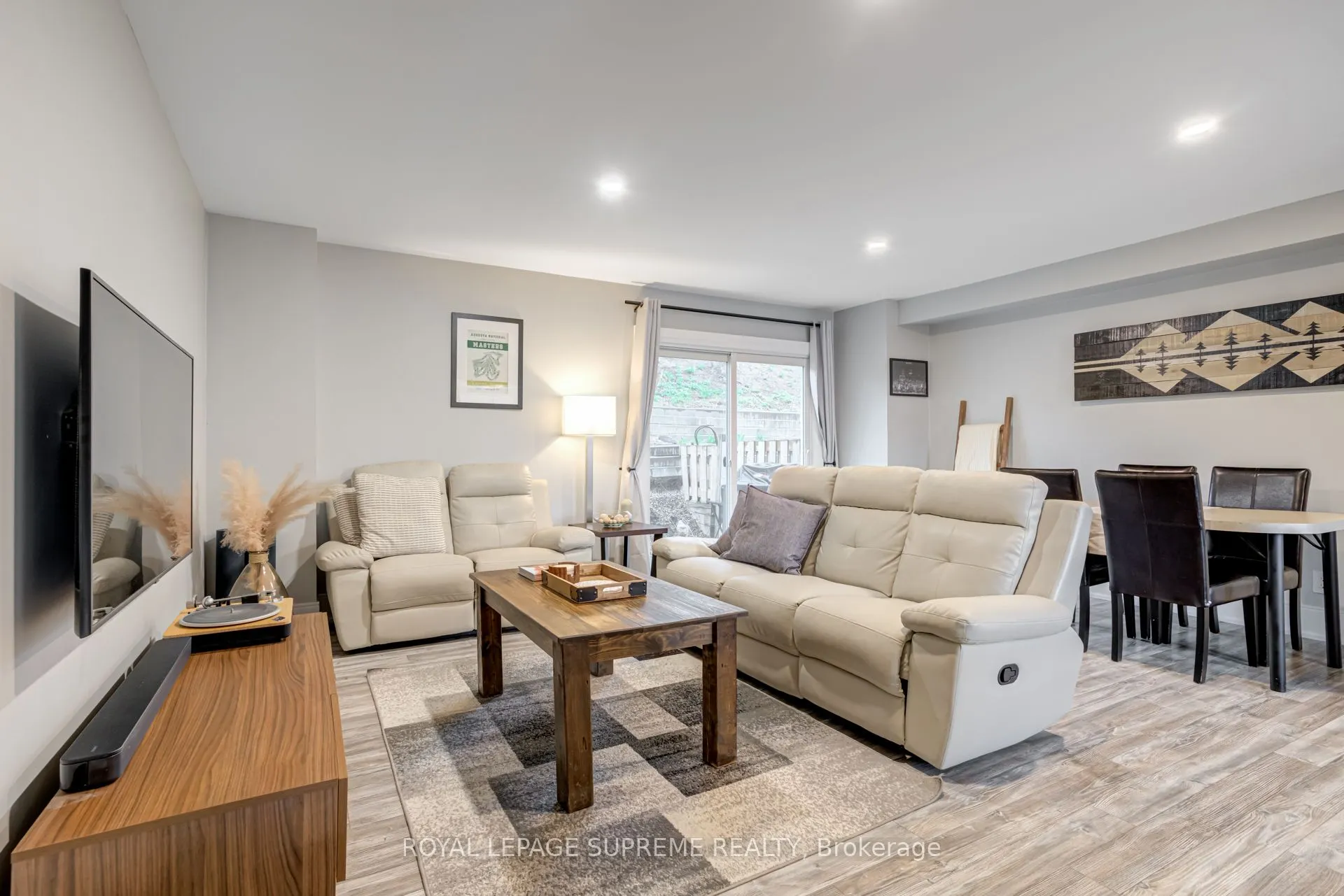 135 Chalmers Street S, #21