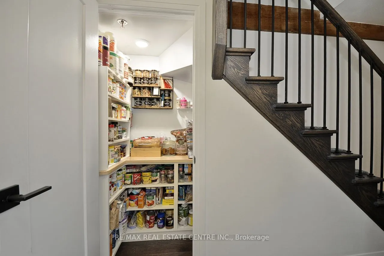 19 Guelph Avenue, #105