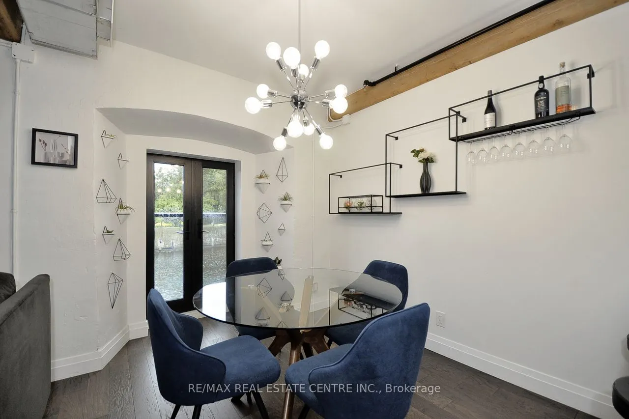 19 Guelph Avenue, #105