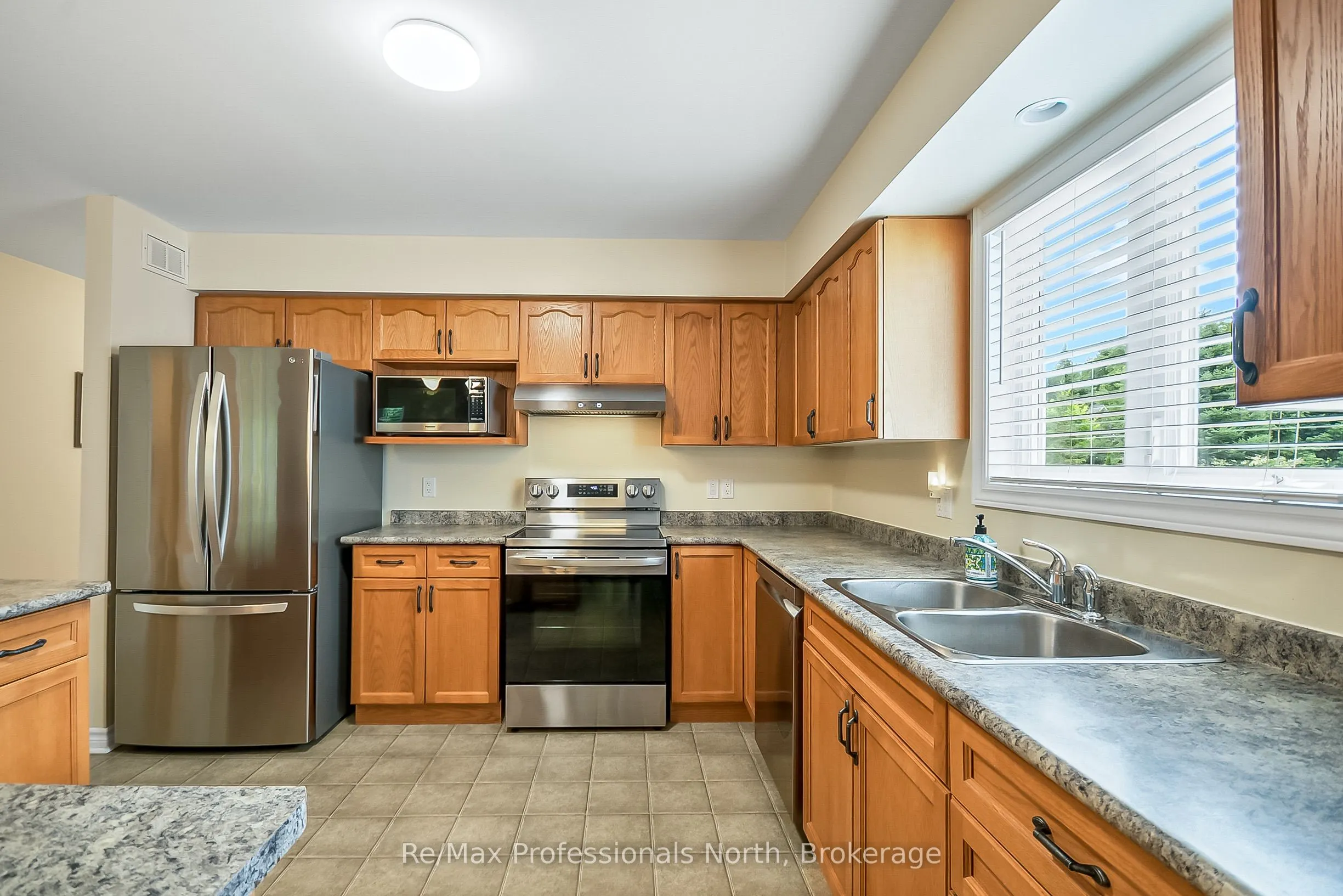 136 Hedgewood Lane