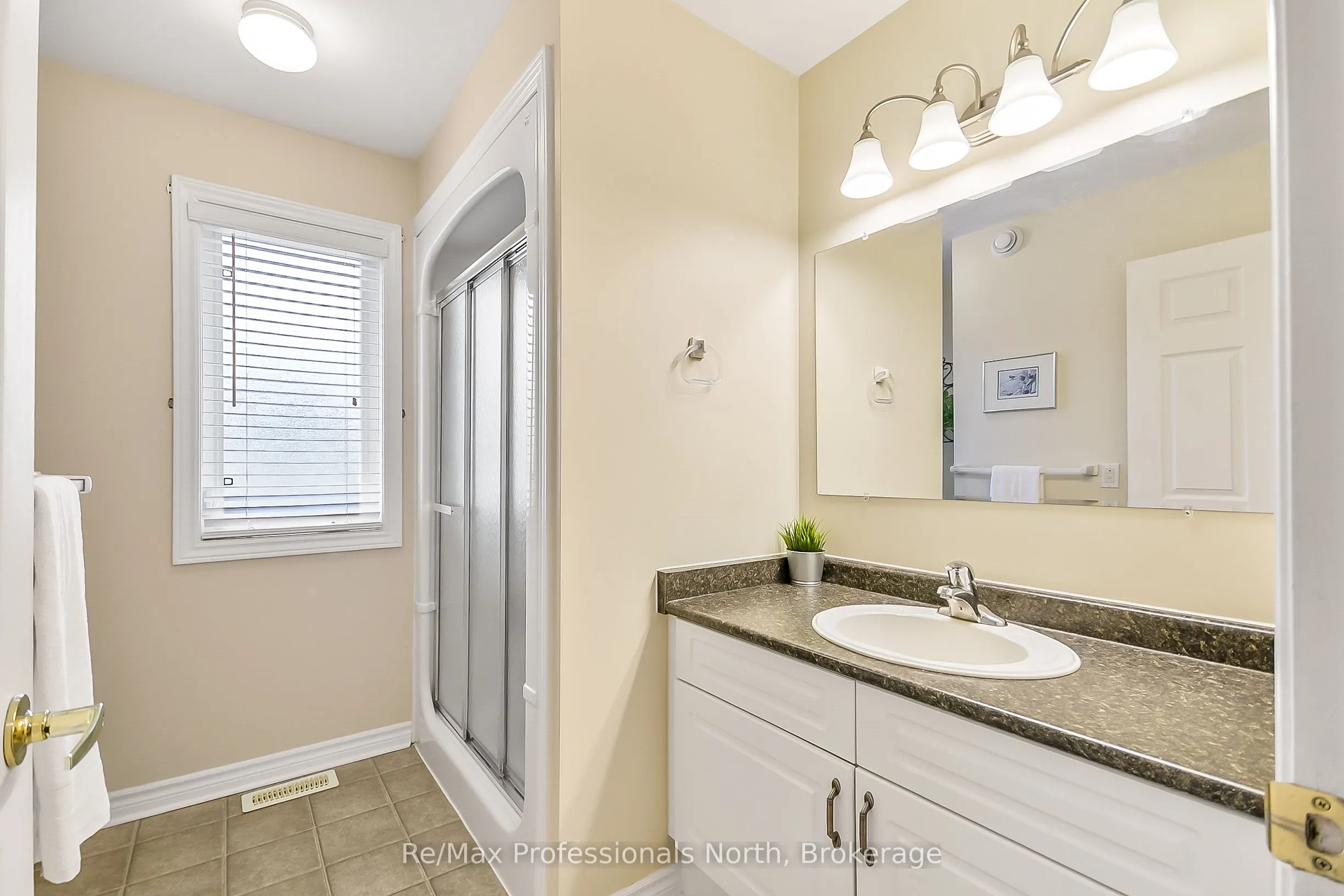 136 Hedgewood Lane