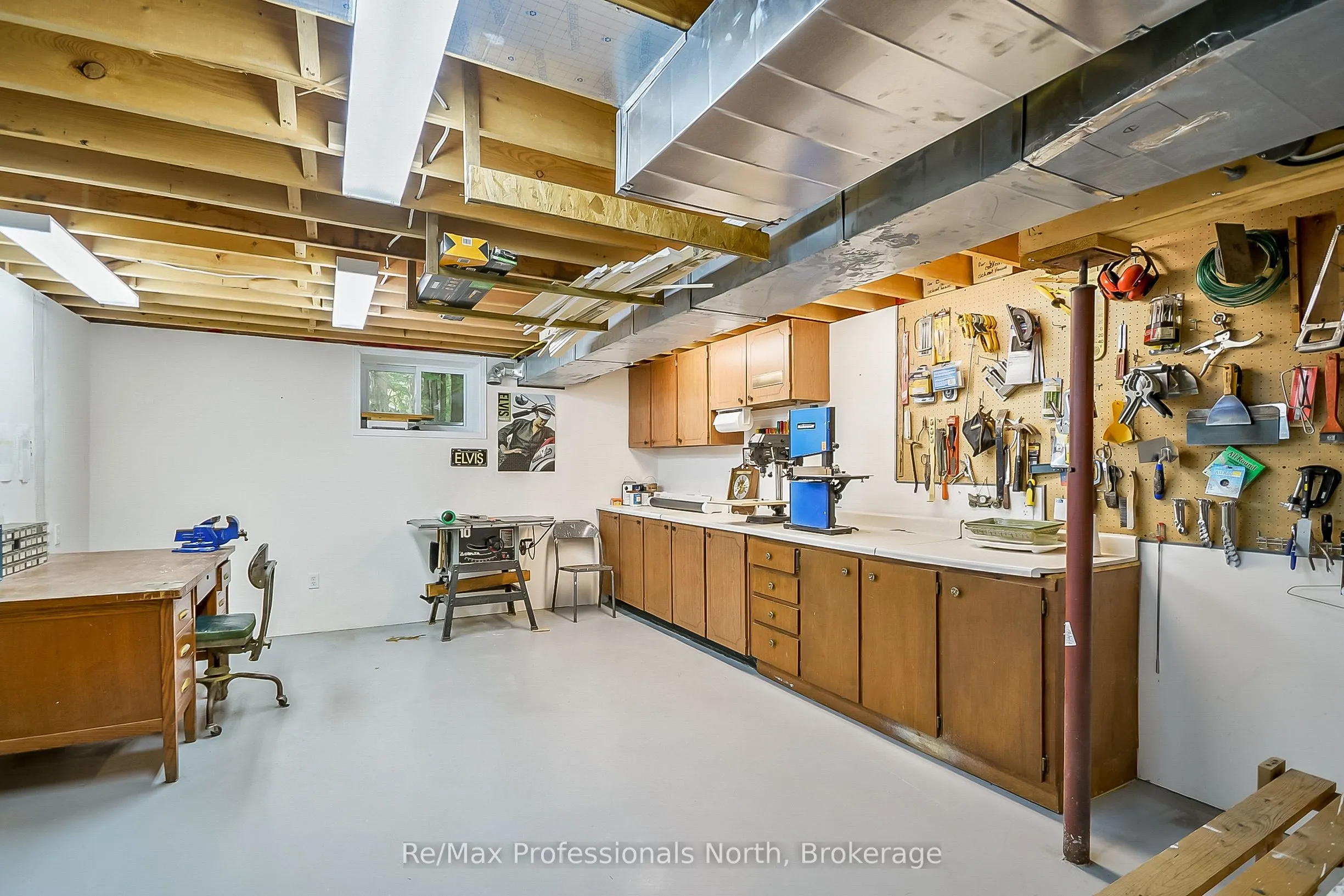 136 Hedgewood Lane