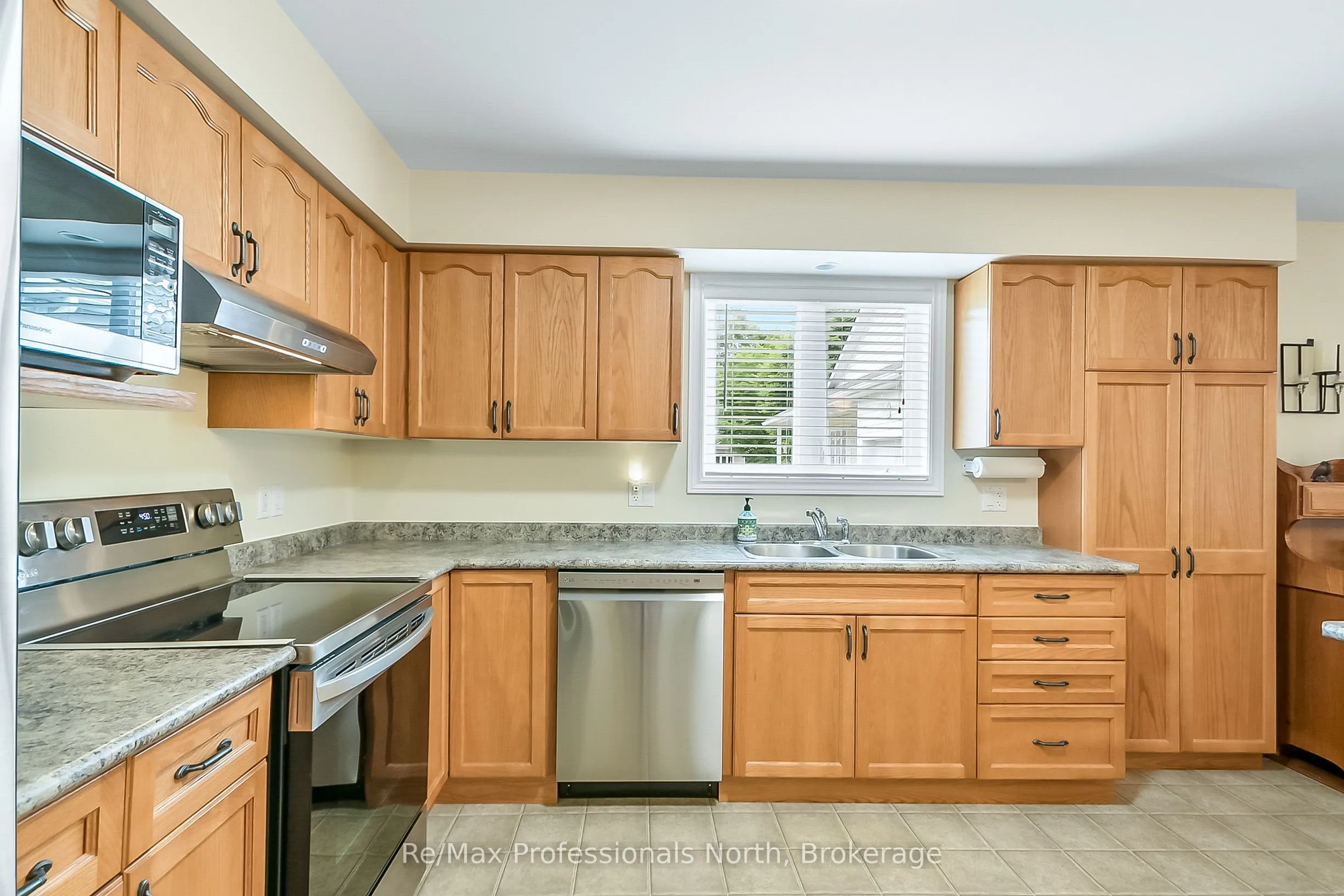 136 Hedgewood Lane