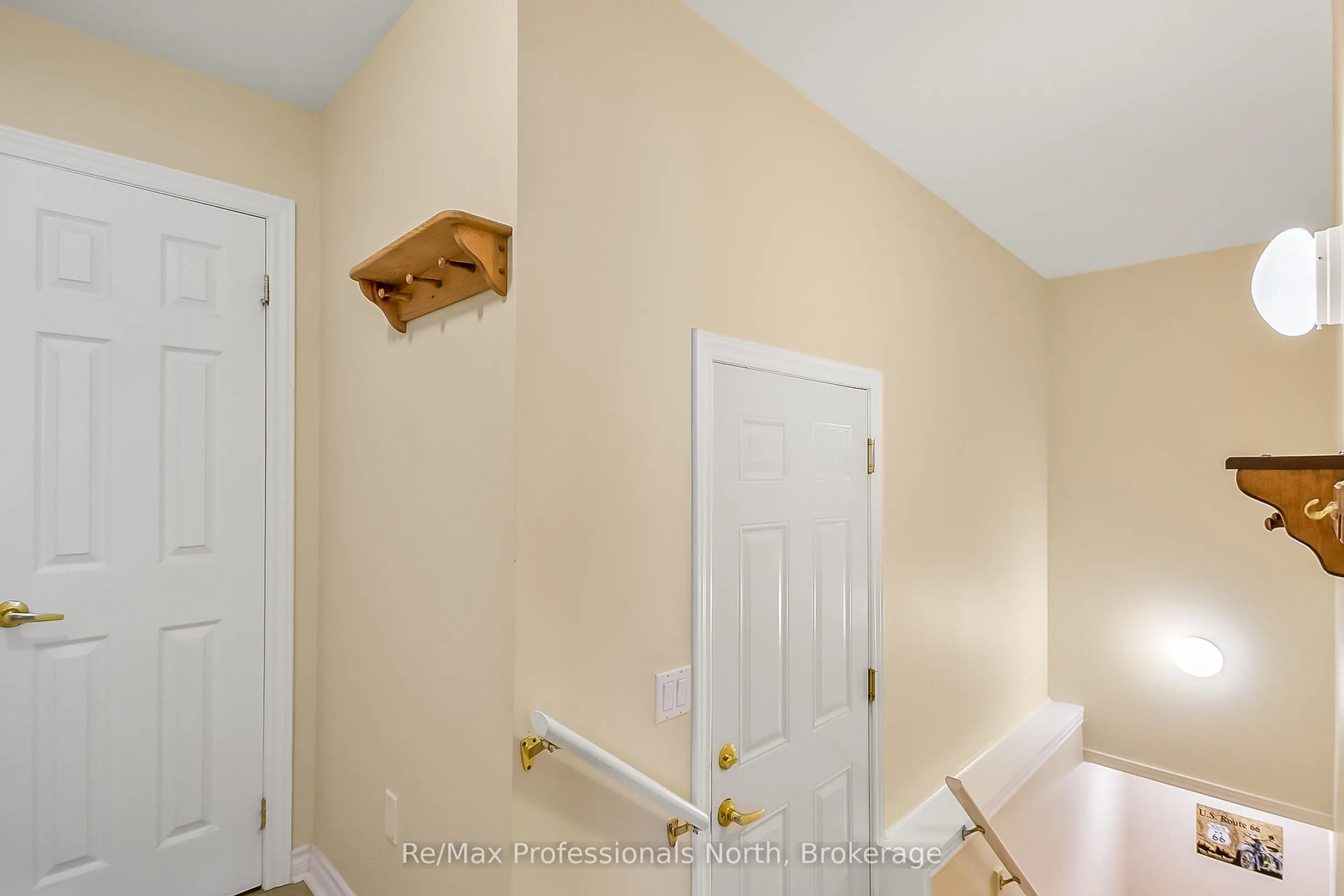 136 Hedgewood Lane