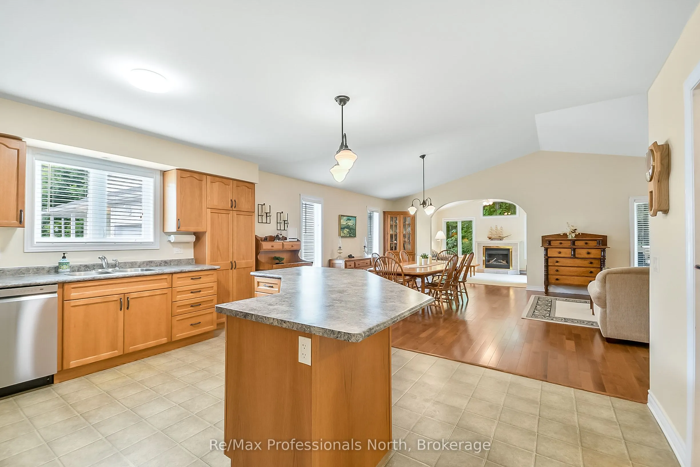 136 Hedgewood Lane