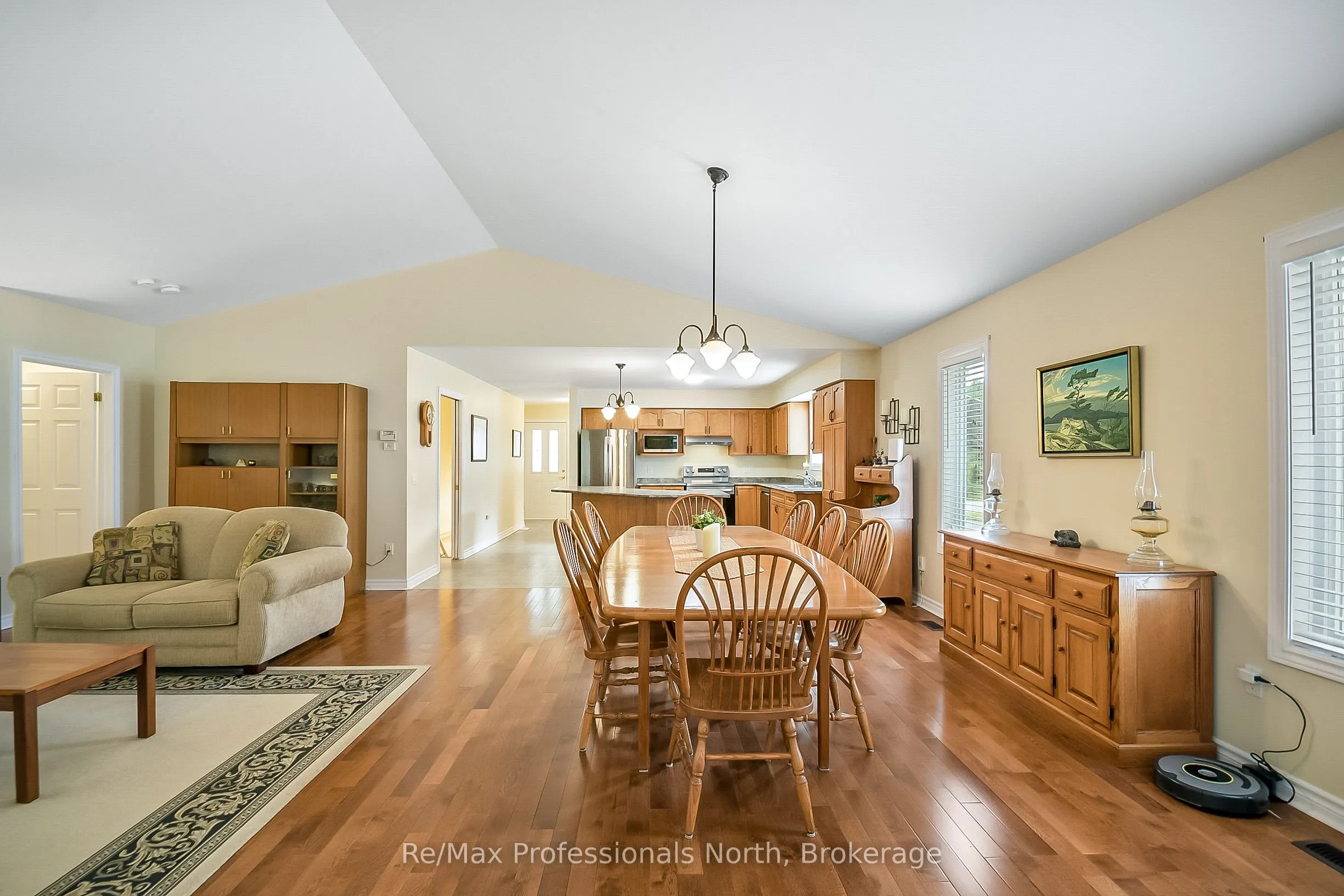 136 Hedgewood Lane