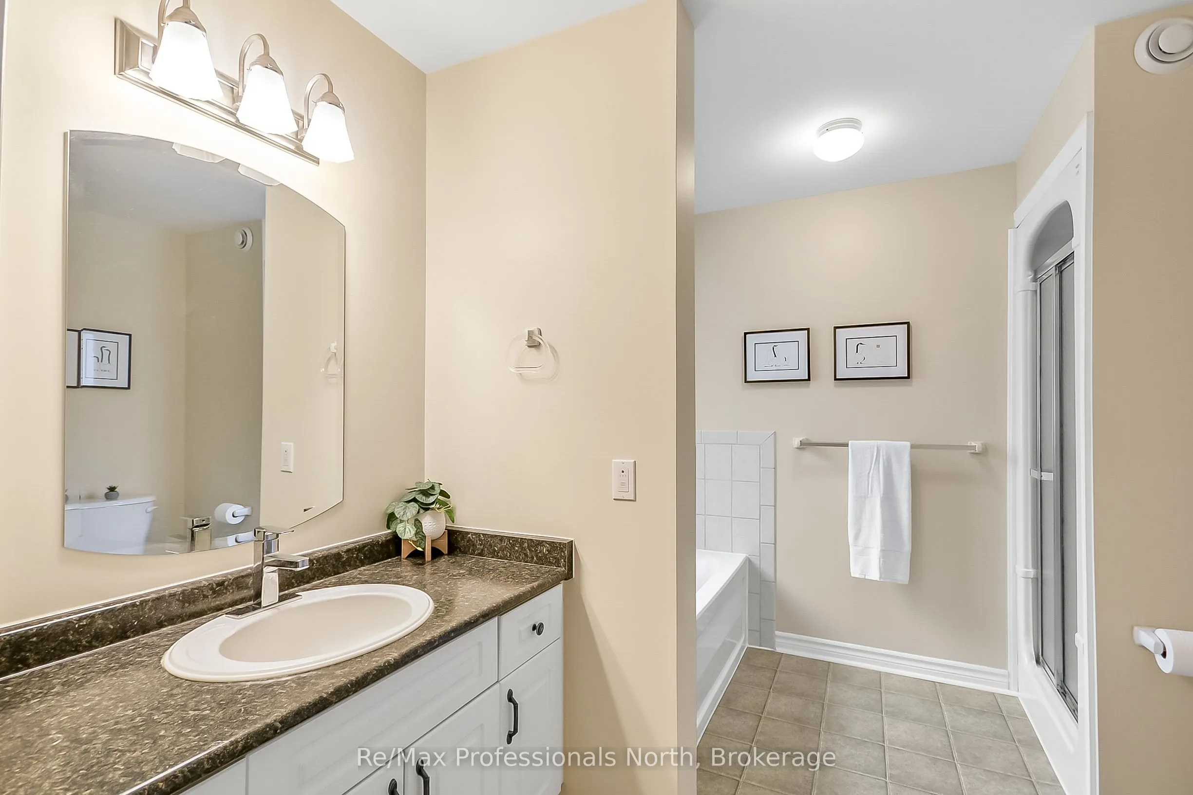 136 Hedgewood Lane