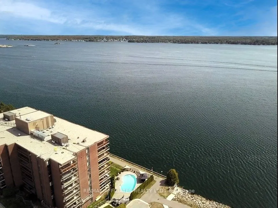 55 Water Street E, #802