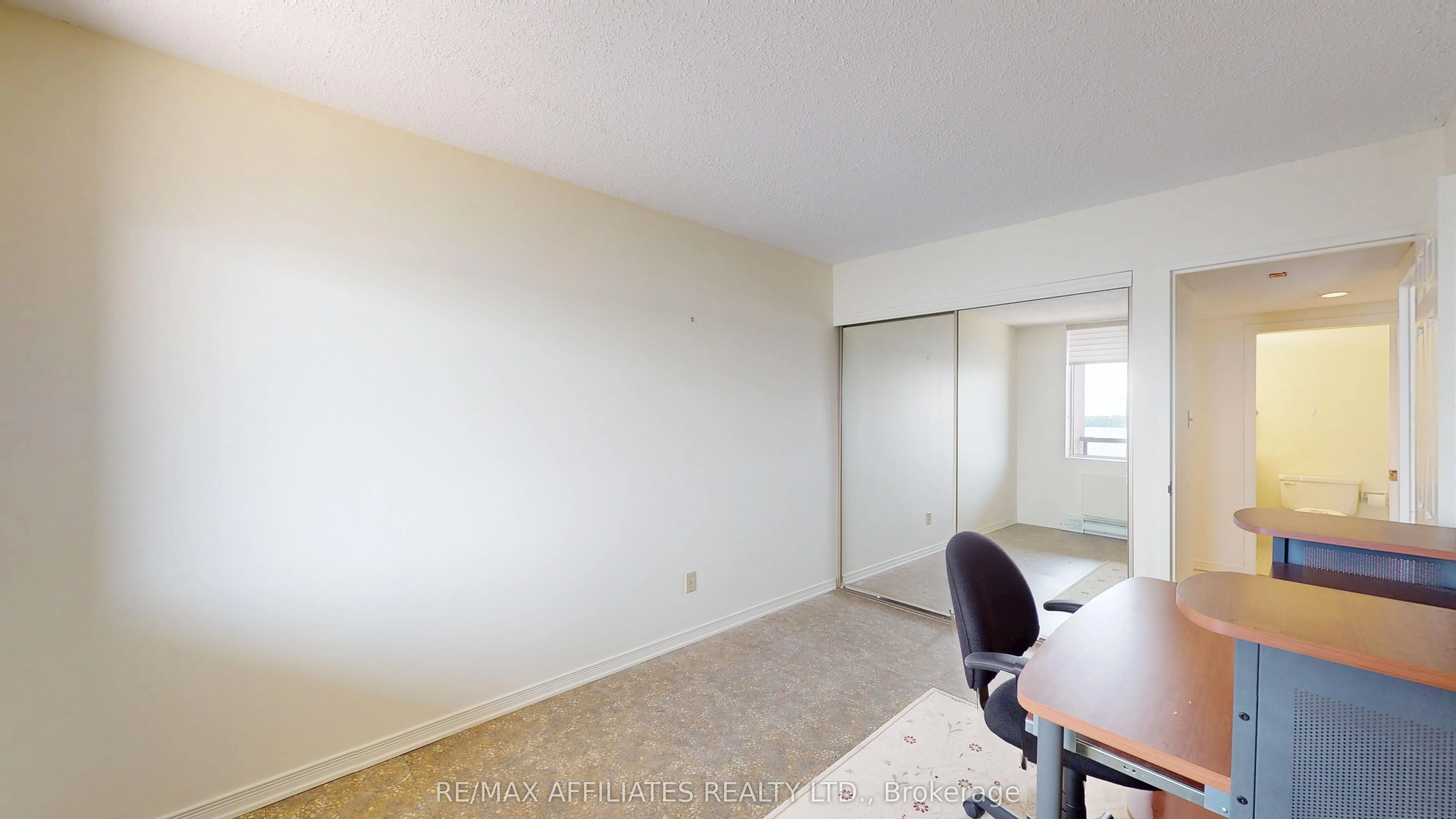 55 Water Street E, #802