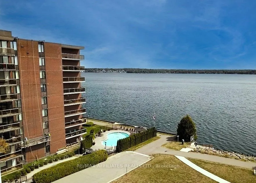 55 Water Street E, #802