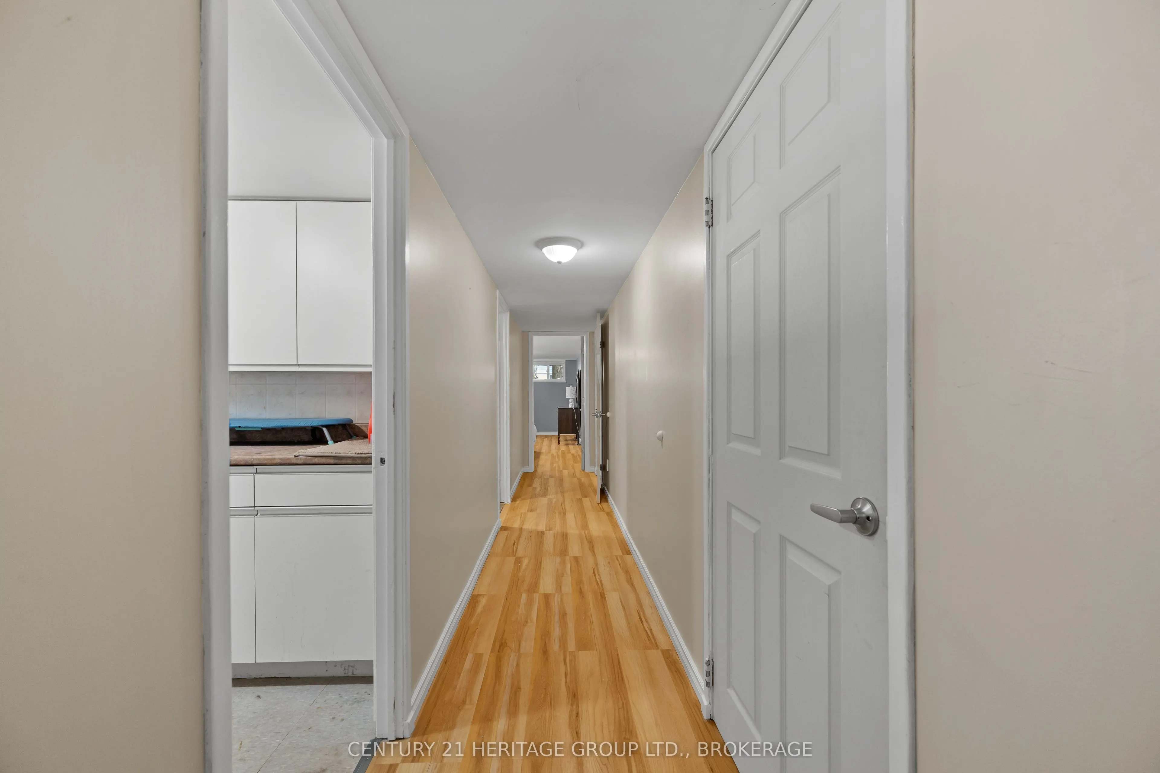 1014 Woodbine Road S