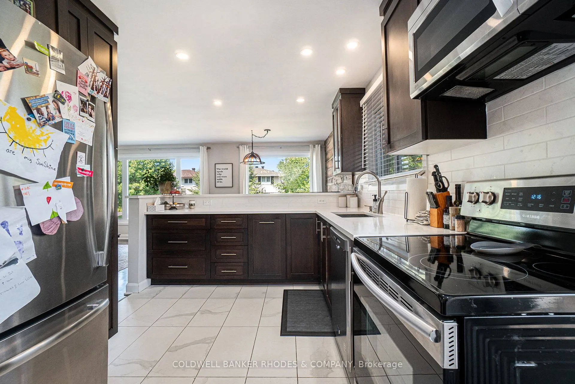 2722 Stone Crescent