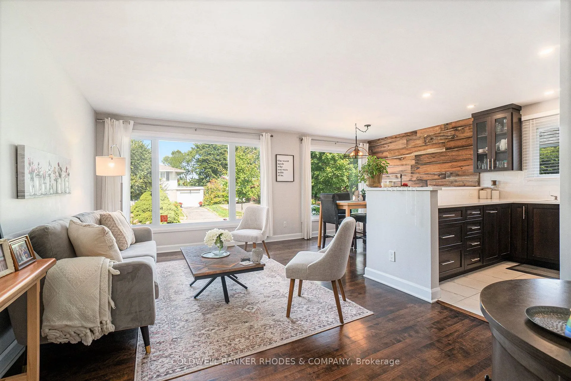 2722 Stone Crescent