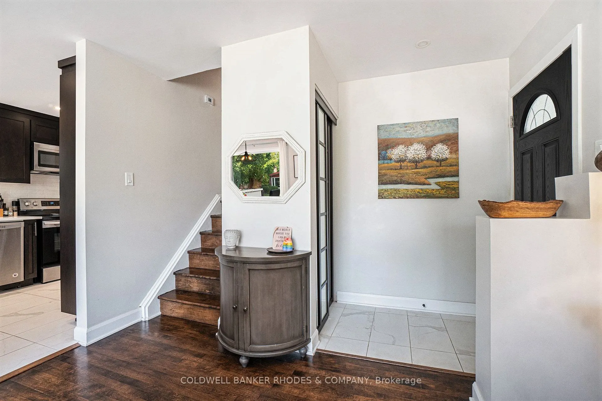 2722 Stone Crescent