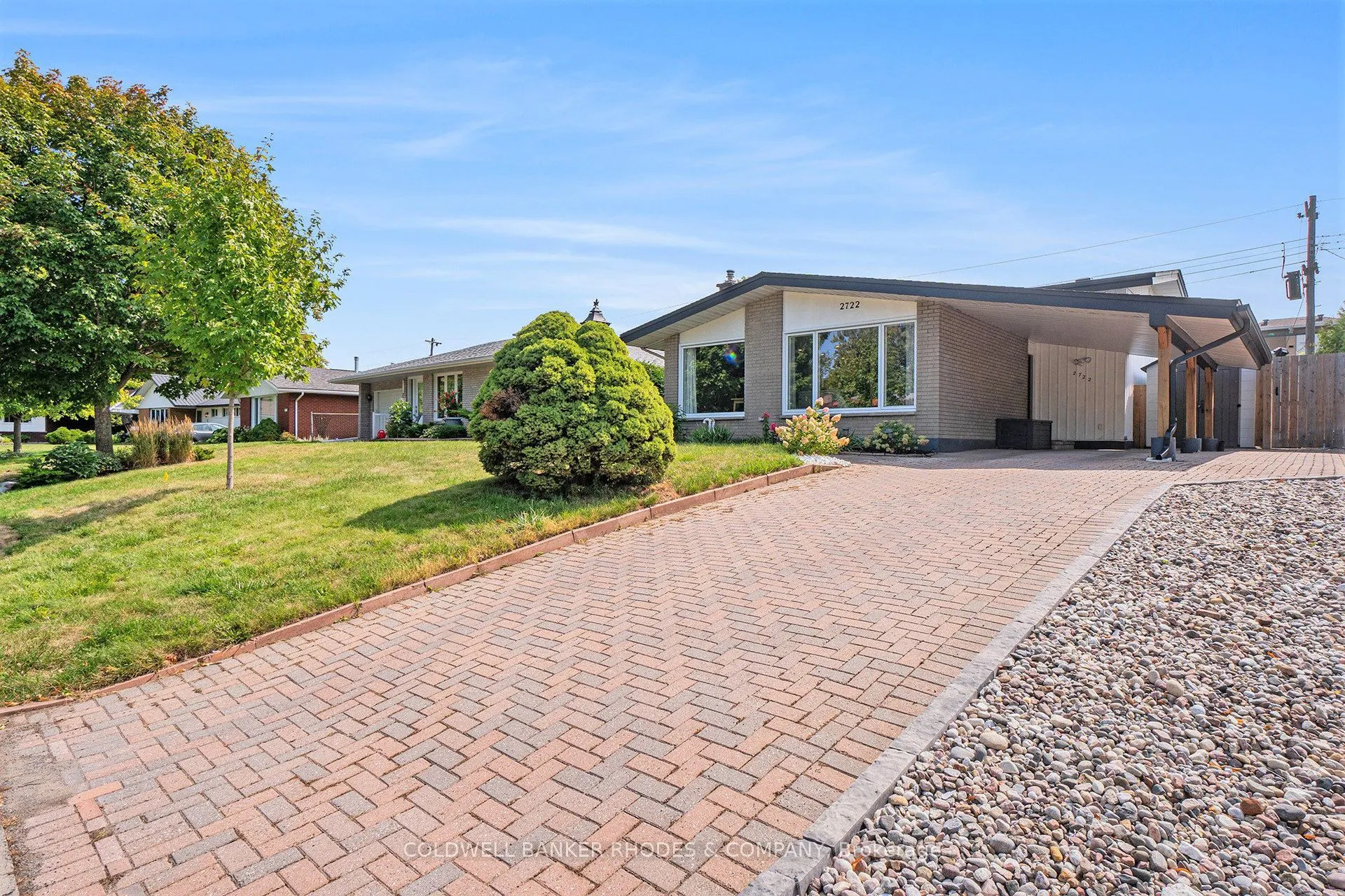 2722 Stone Crescent