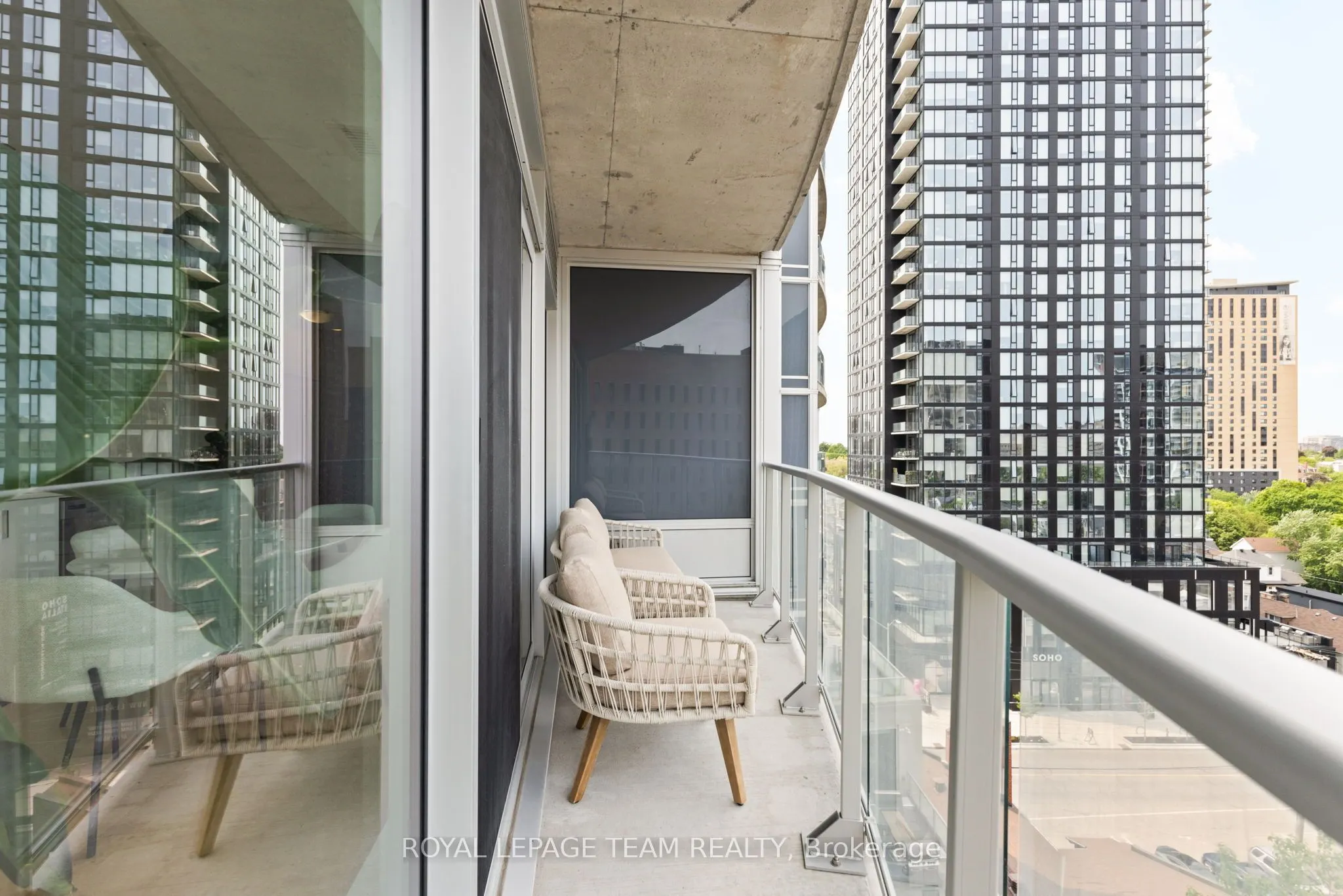 805 Carling Avenue, #809