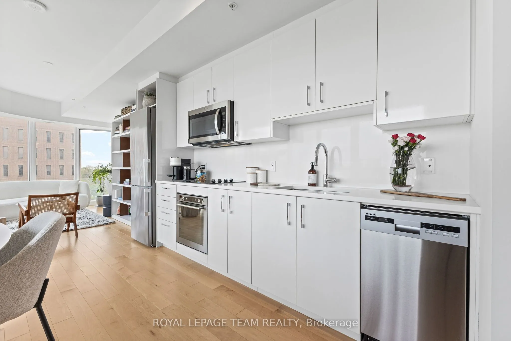 805 Carling Avenue, #809