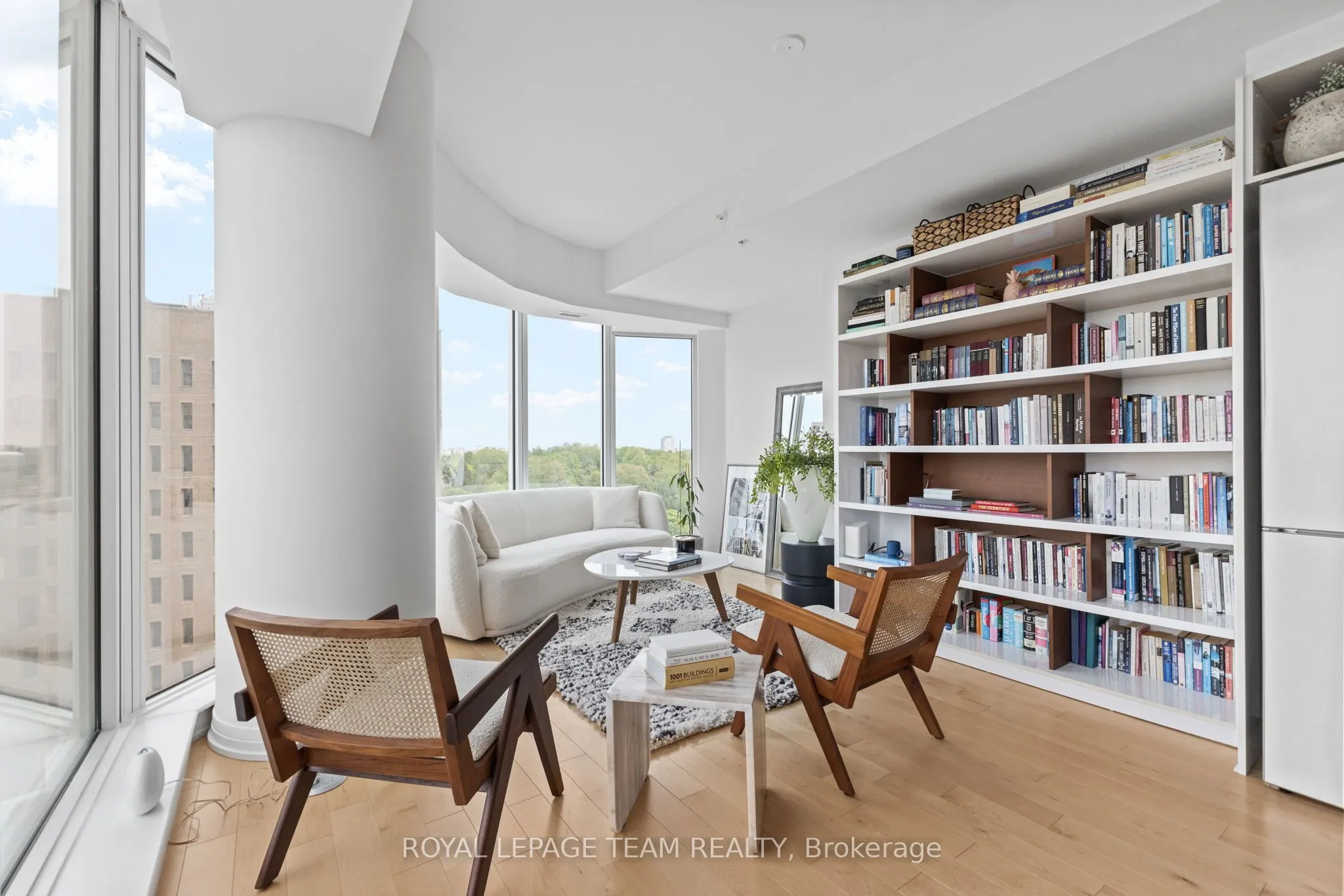 805 Carling Avenue, #809
