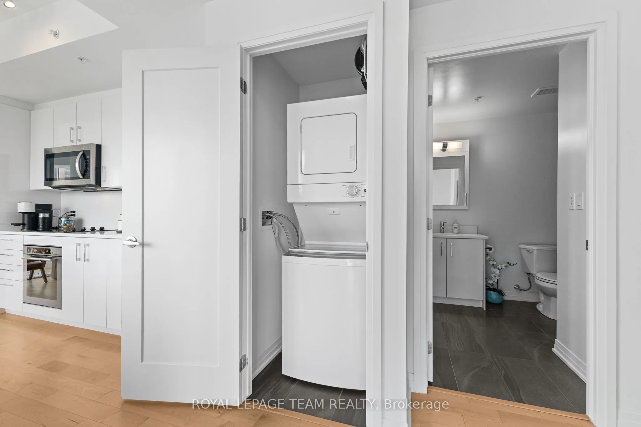 805 Carling Avenue, #809